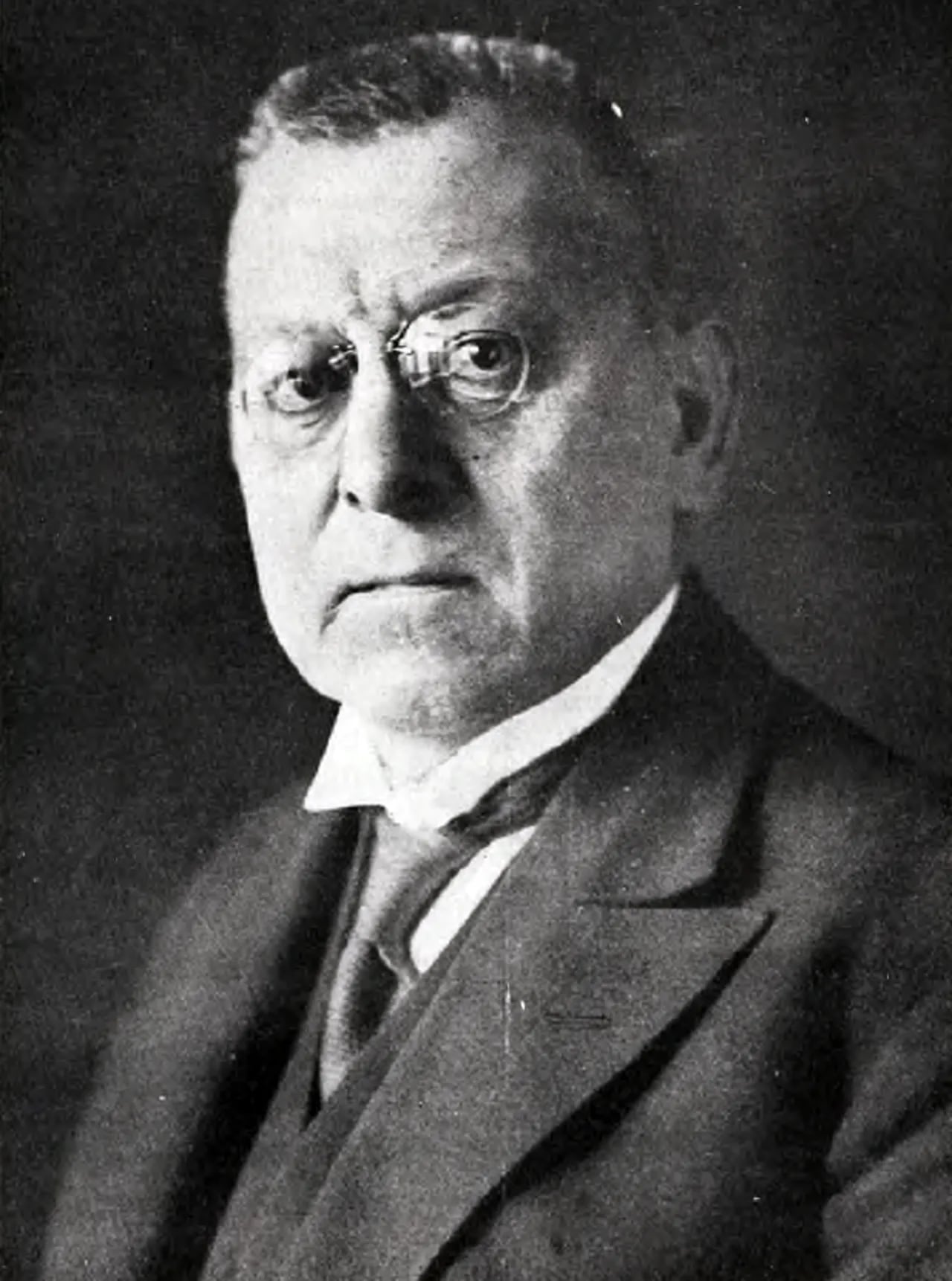 Porträt von Zenon Martynowicz (1880–1935) – Gedenkseite