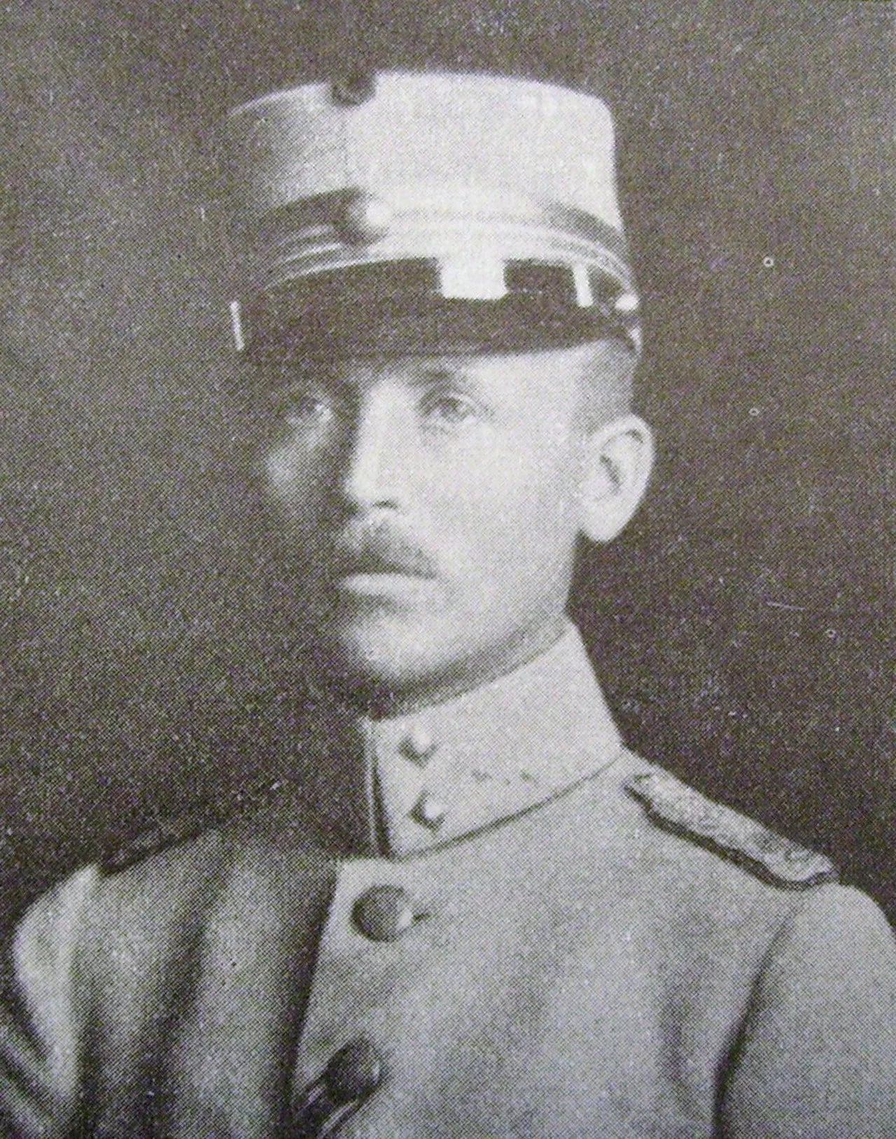Portrait of Henry Peyron (1883–1972) – memorial page