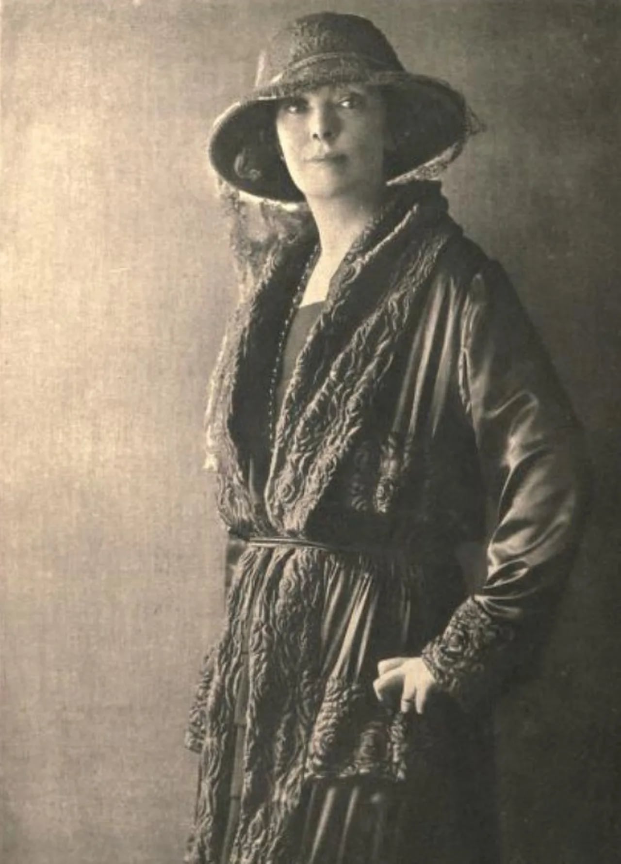 Portrait of Angela Forbes (1876–1950) – memorial page