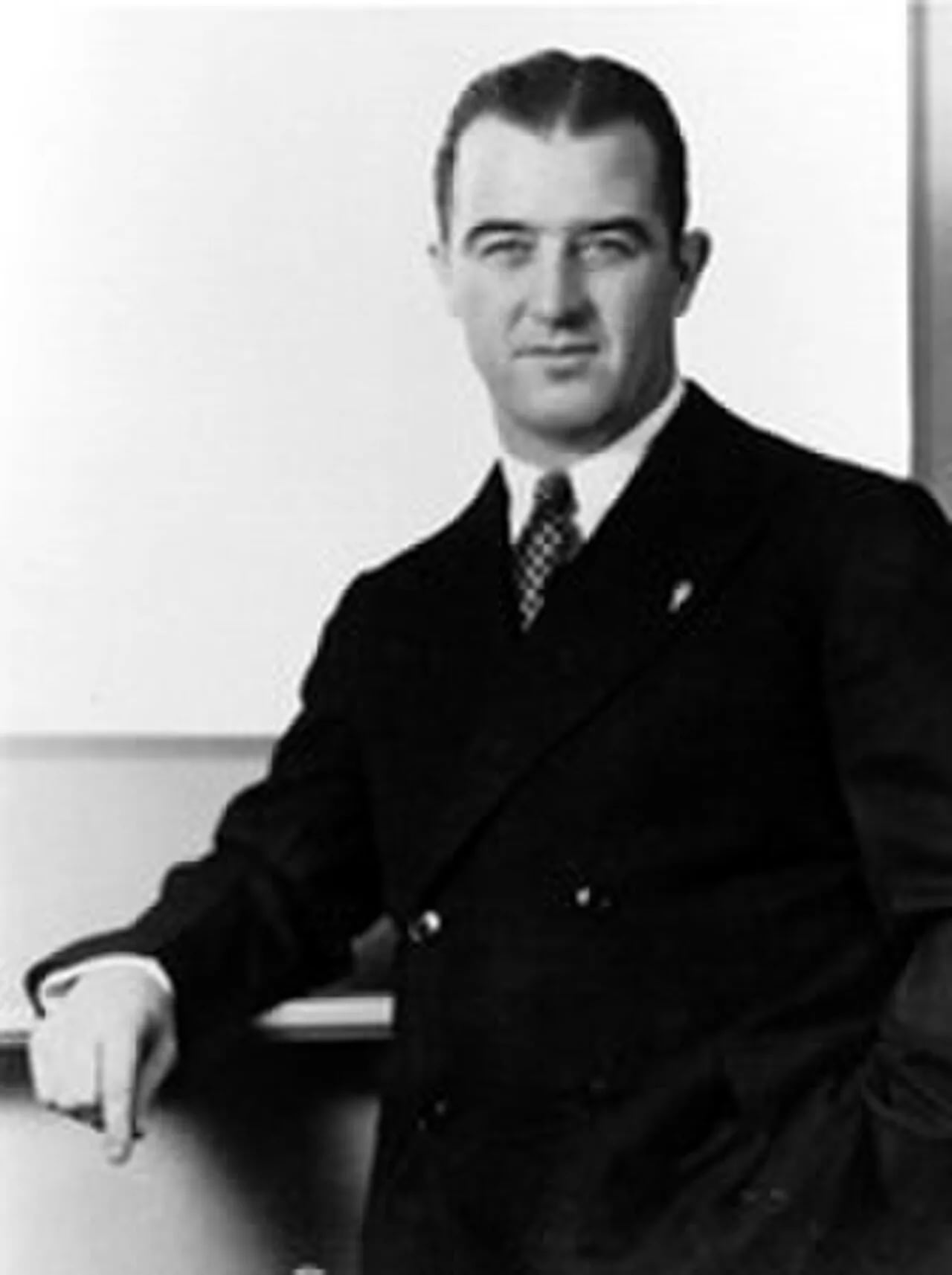 Portrait of Happy Chandler (1898–1991) – memorial page