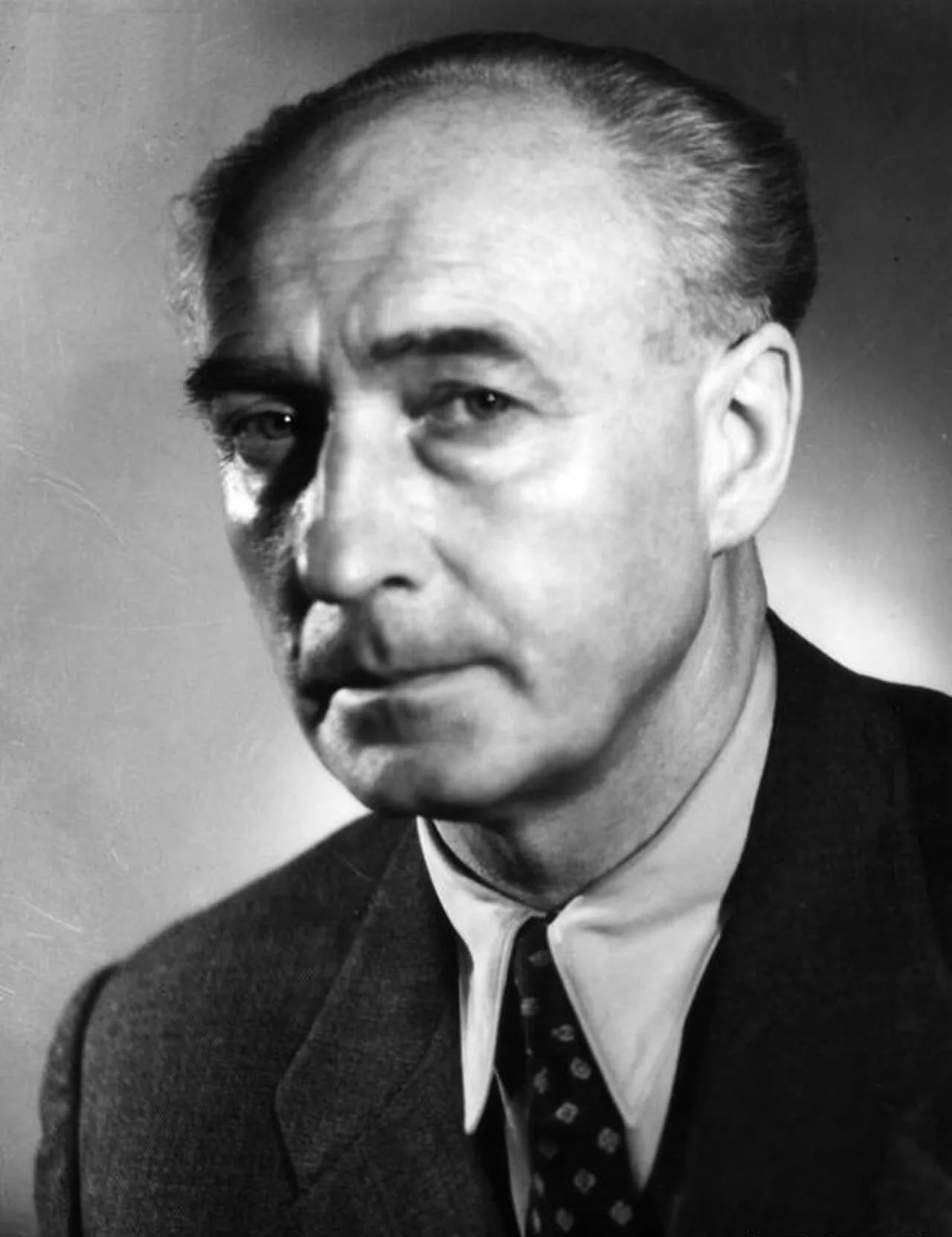 Portrait of Czesław Centkiewicz (1904–1996) – memorial page