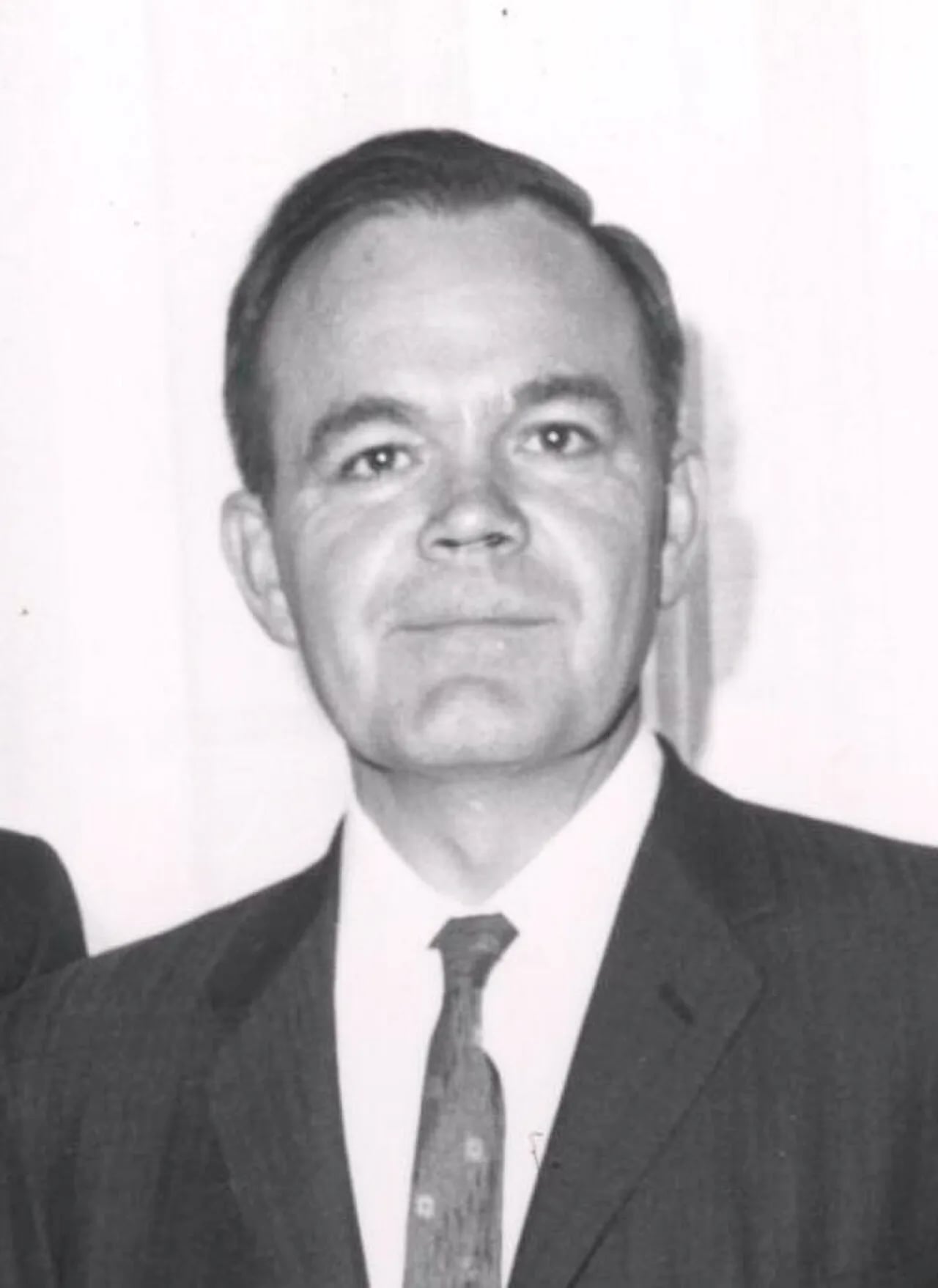 Porträt von Herbert J.C. Kouts (1919–2008) – Gedenkseite