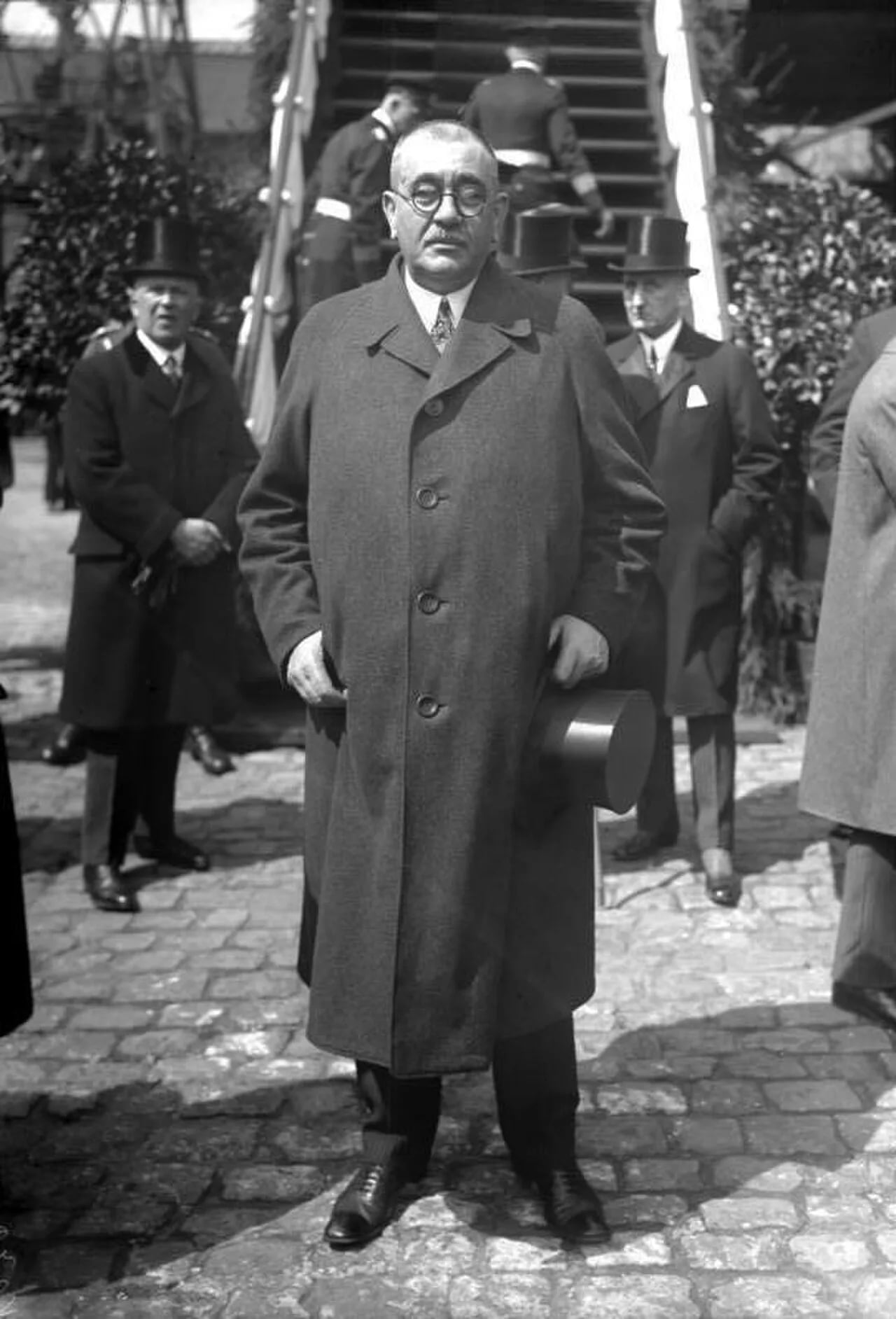 Portrait of Gustav Noske (1868–1946) – memorial page