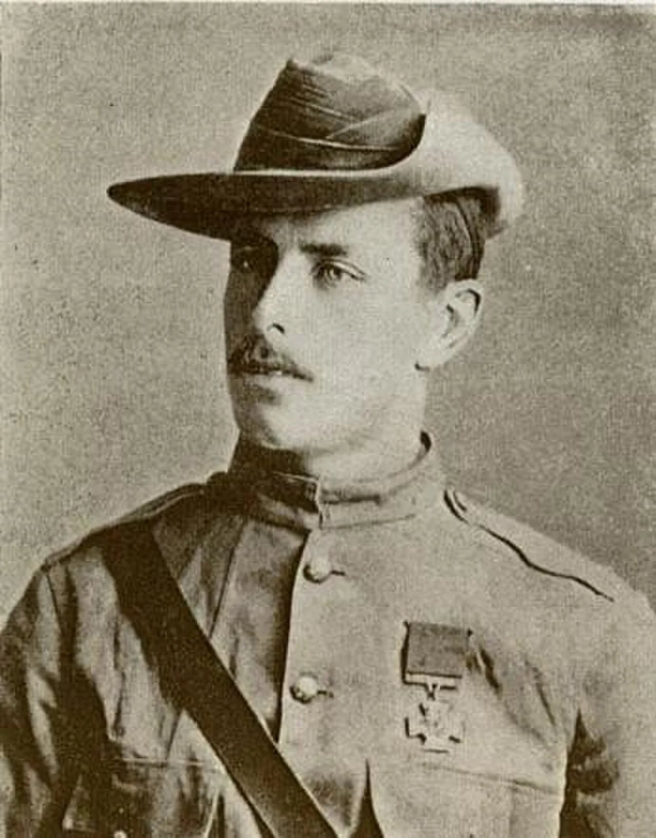 Portrait of Herbert Stephen Henderson (1870–1942) – memorial page