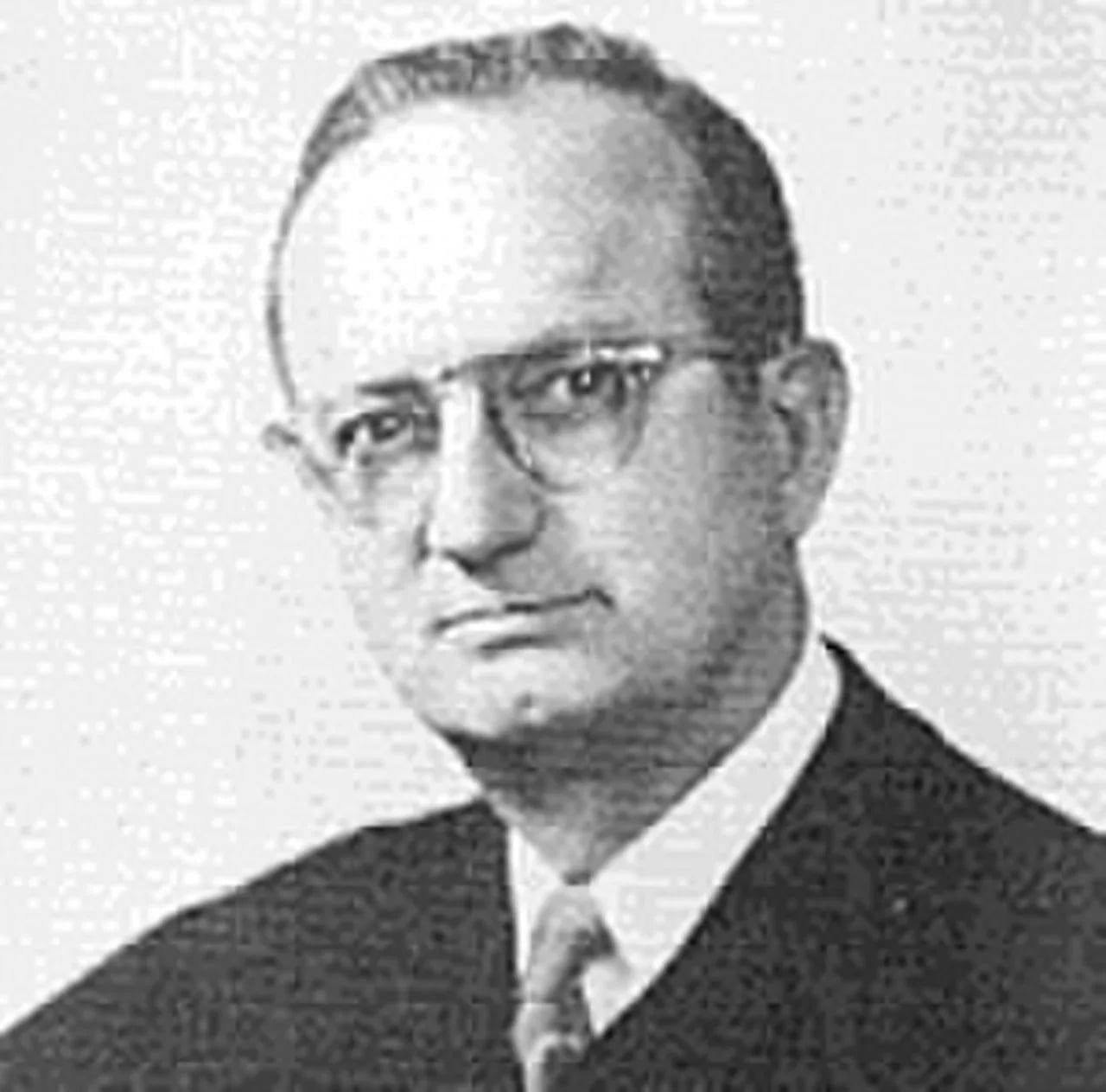Porträt von Herbert William Christenberry (1897–1975) – Gedenkseite