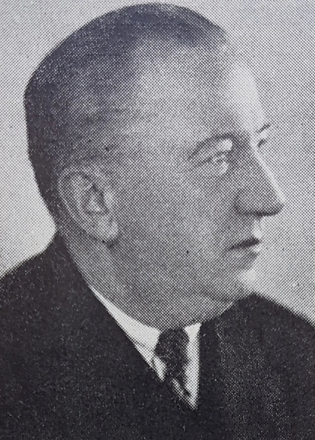 Portrait of Laur Franzon (1890–1968) – memorial page