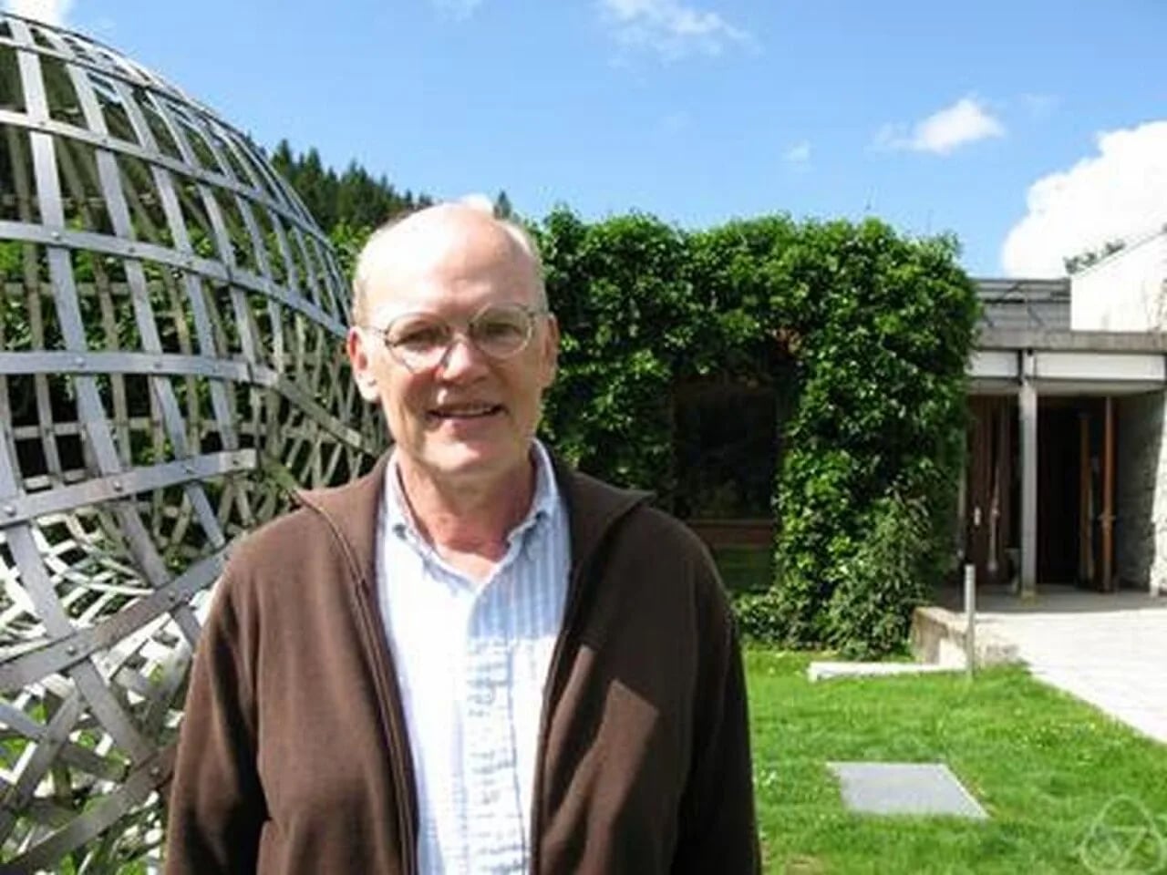 Portrait of Jerrold Marsden (1942–2010) – memorial page