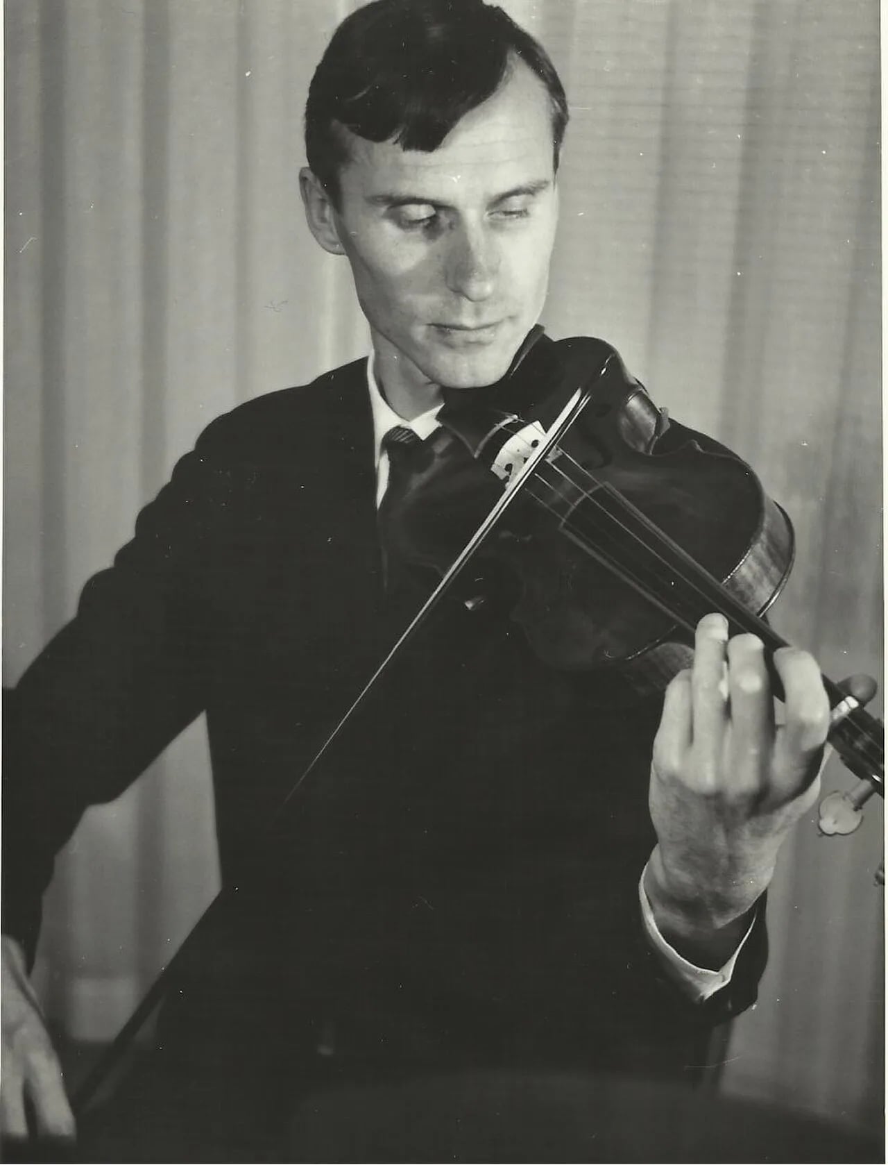 Portrait of Lars Frydén (1927–2001) – memorial page