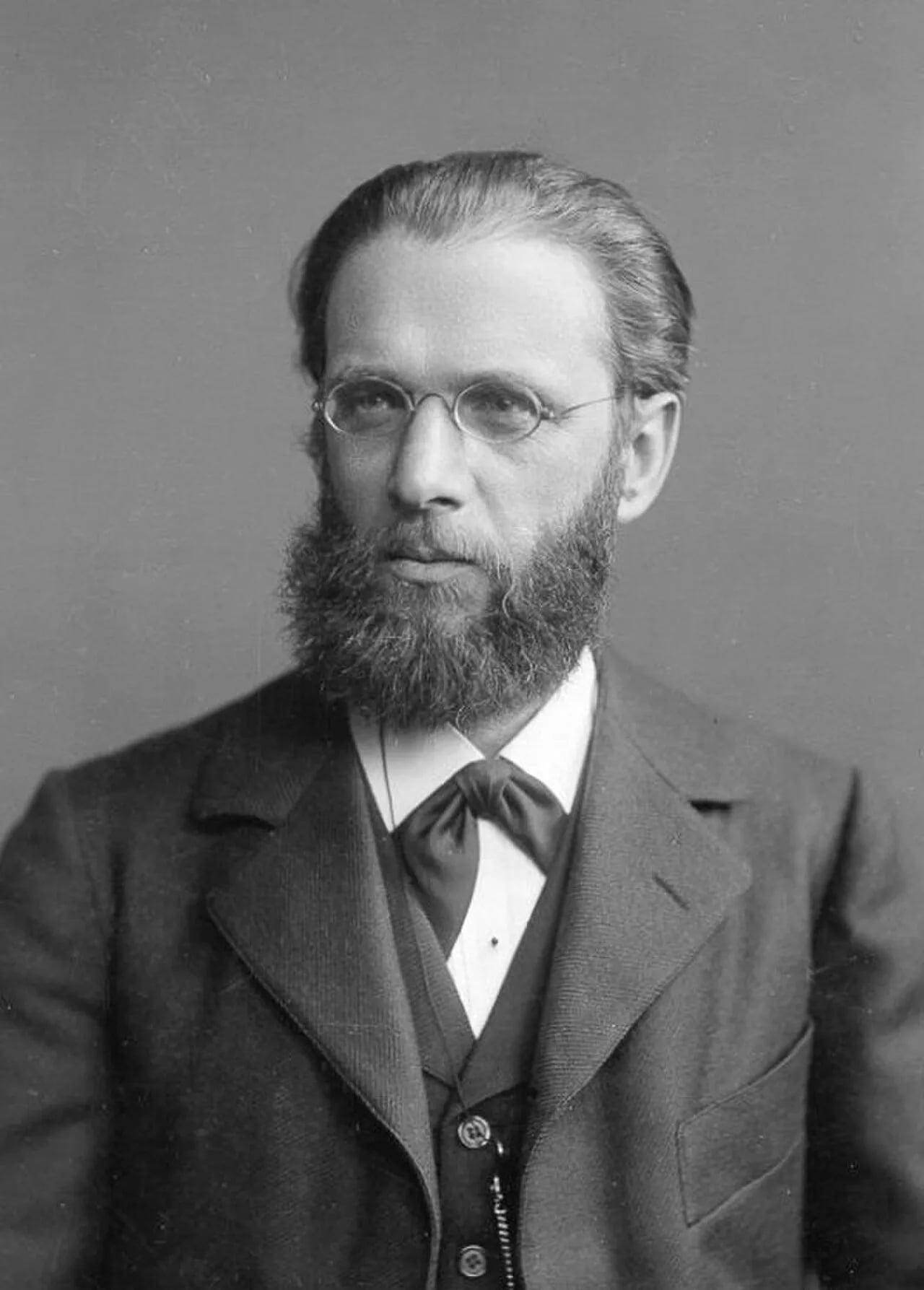Portrait of Carl Stumpf (1848–1936) – memorial page