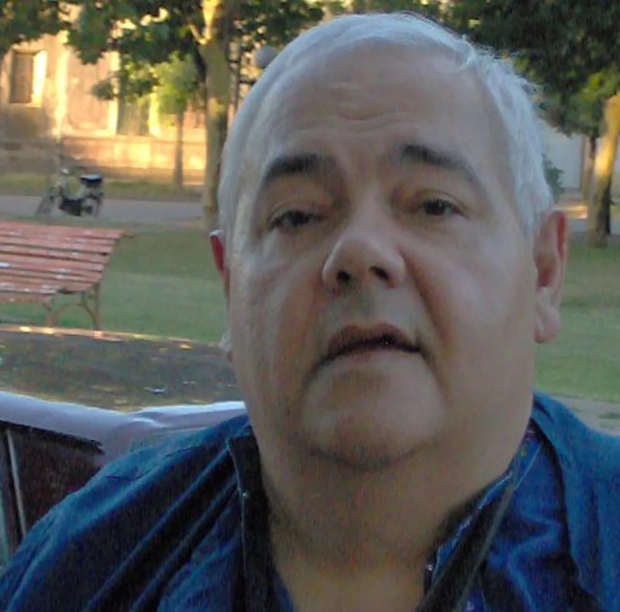 Portrait of Carlos Castro (1943–2010) – memorial page
