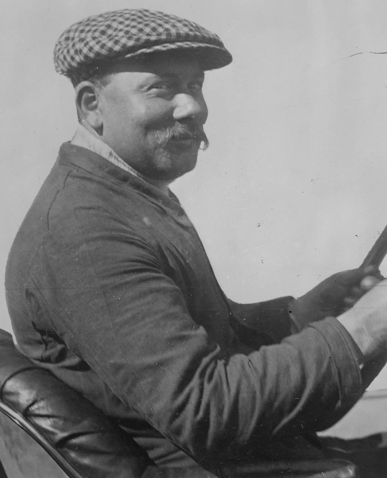 Porträt von René Thomas (1886–1975) – Gedenkseite