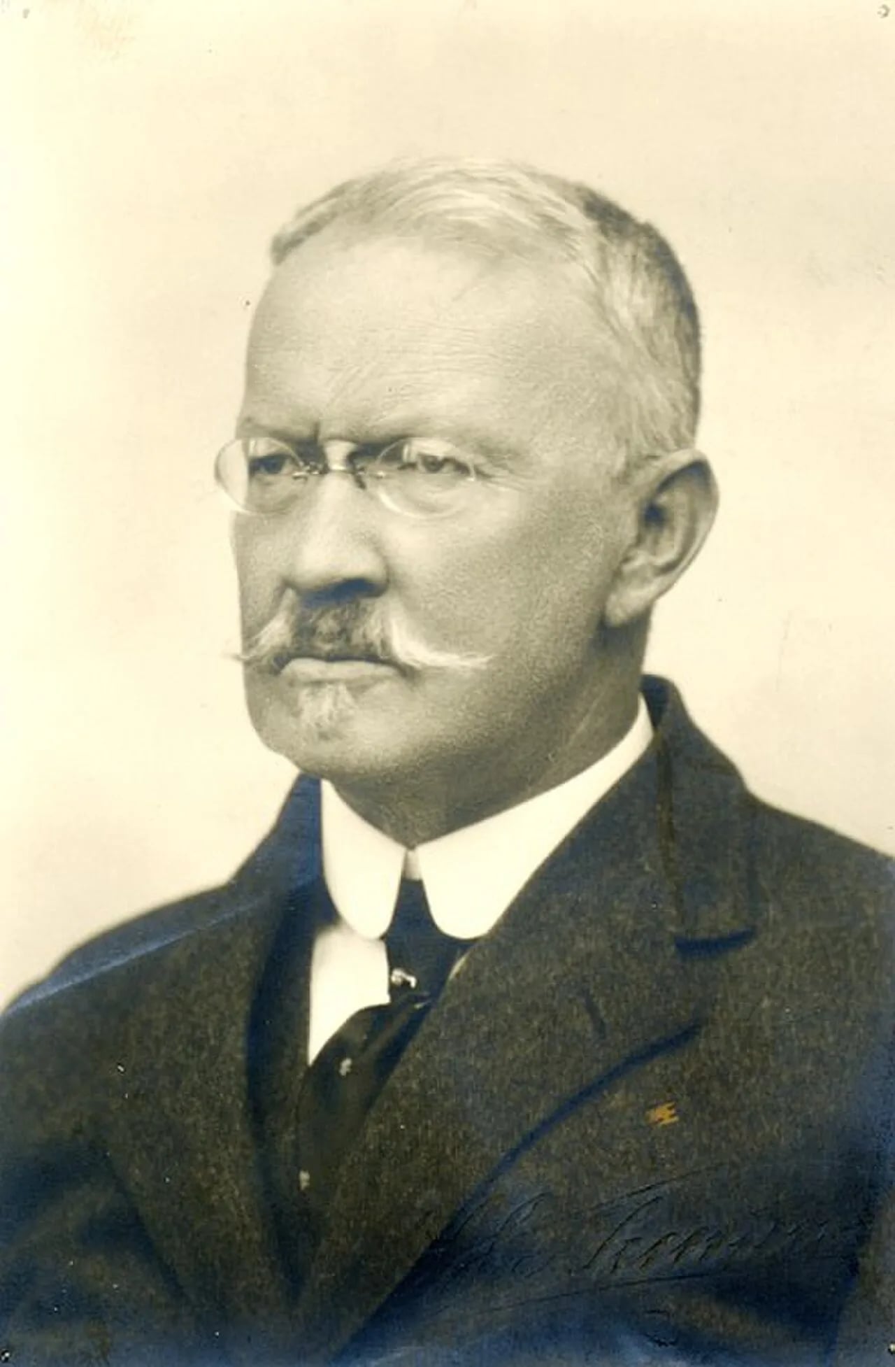 Portrait of Alfred Getz (1862–1922) – memorial page