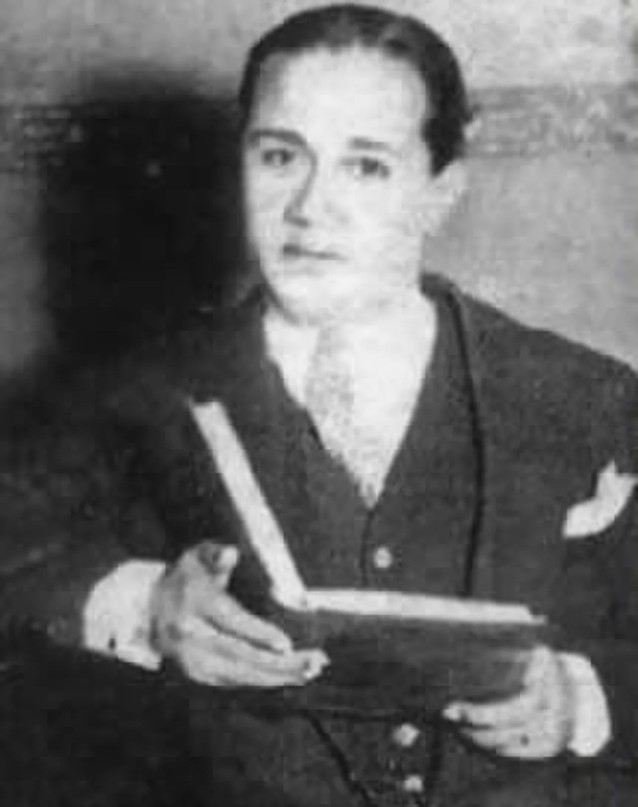 Portrait of Celedonio Flores (1896–1947) – memorial page