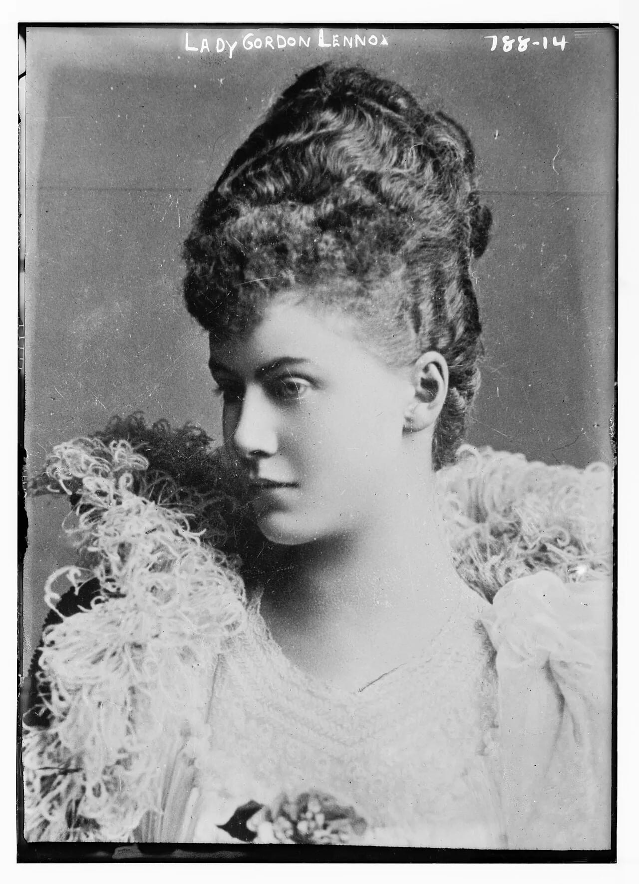 Portrait of Hilda Gordon-Lennox, Duchess of Richmond (1872–1971) – memorial page
