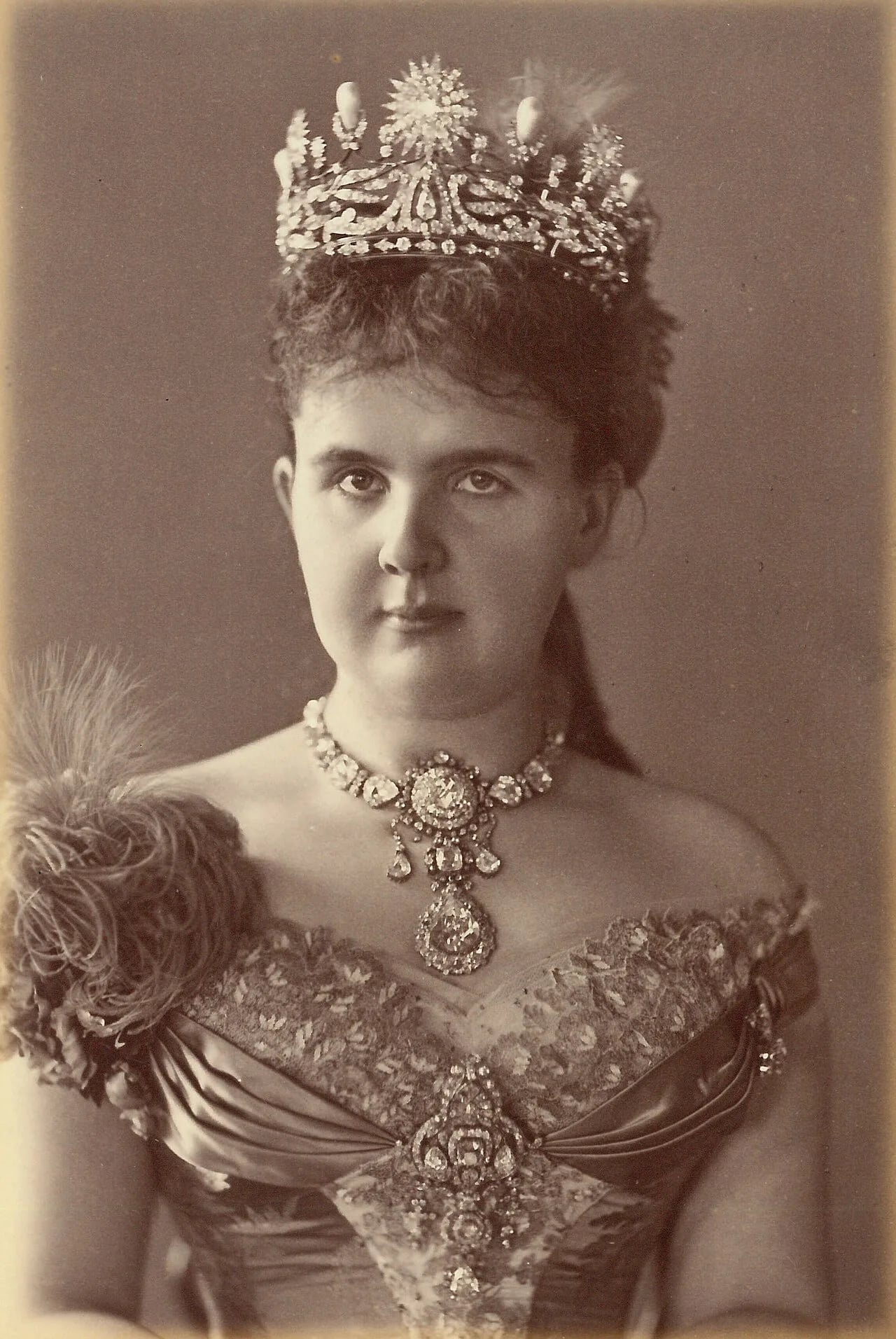 Porträt von Emma zu Waldeck und Pyrmont (1858–1934) – Gedenkseite