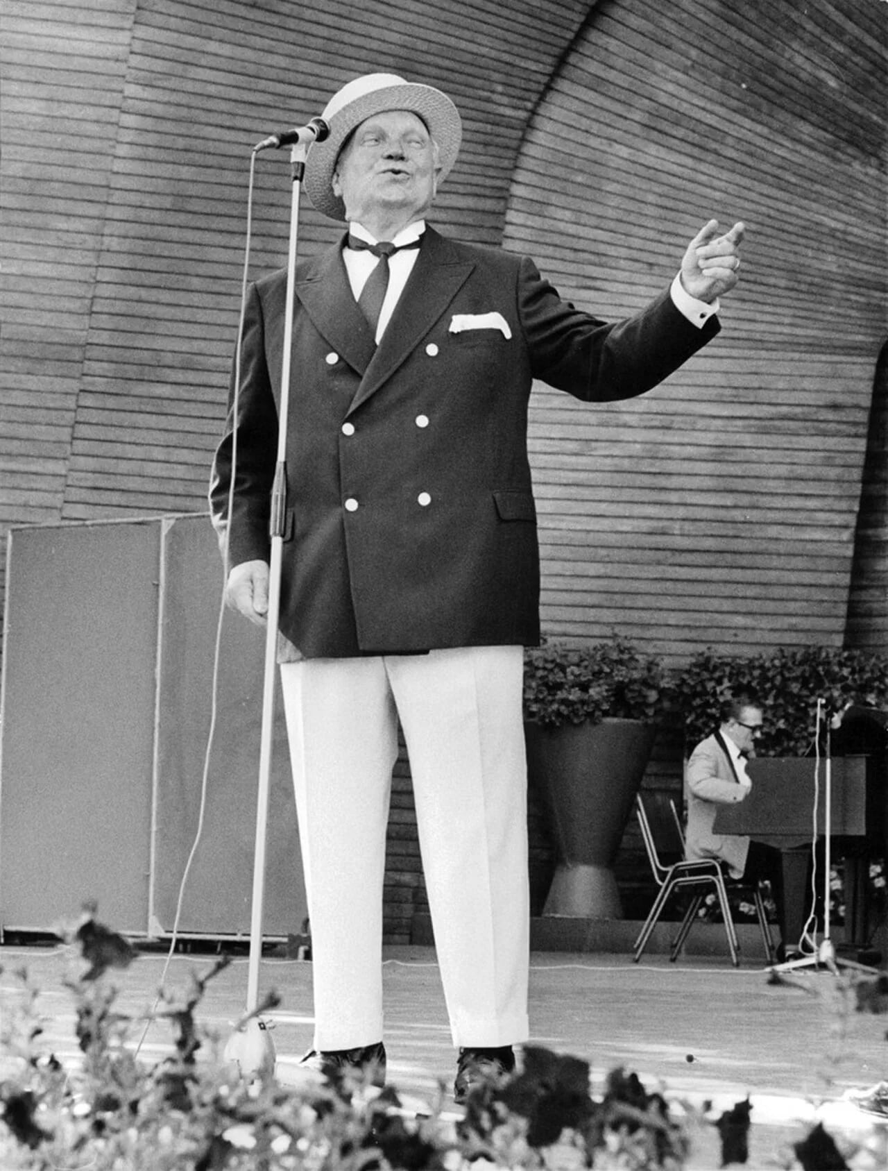 Porträt von Eric Gustafson (1897–1981) – Gedenkseite