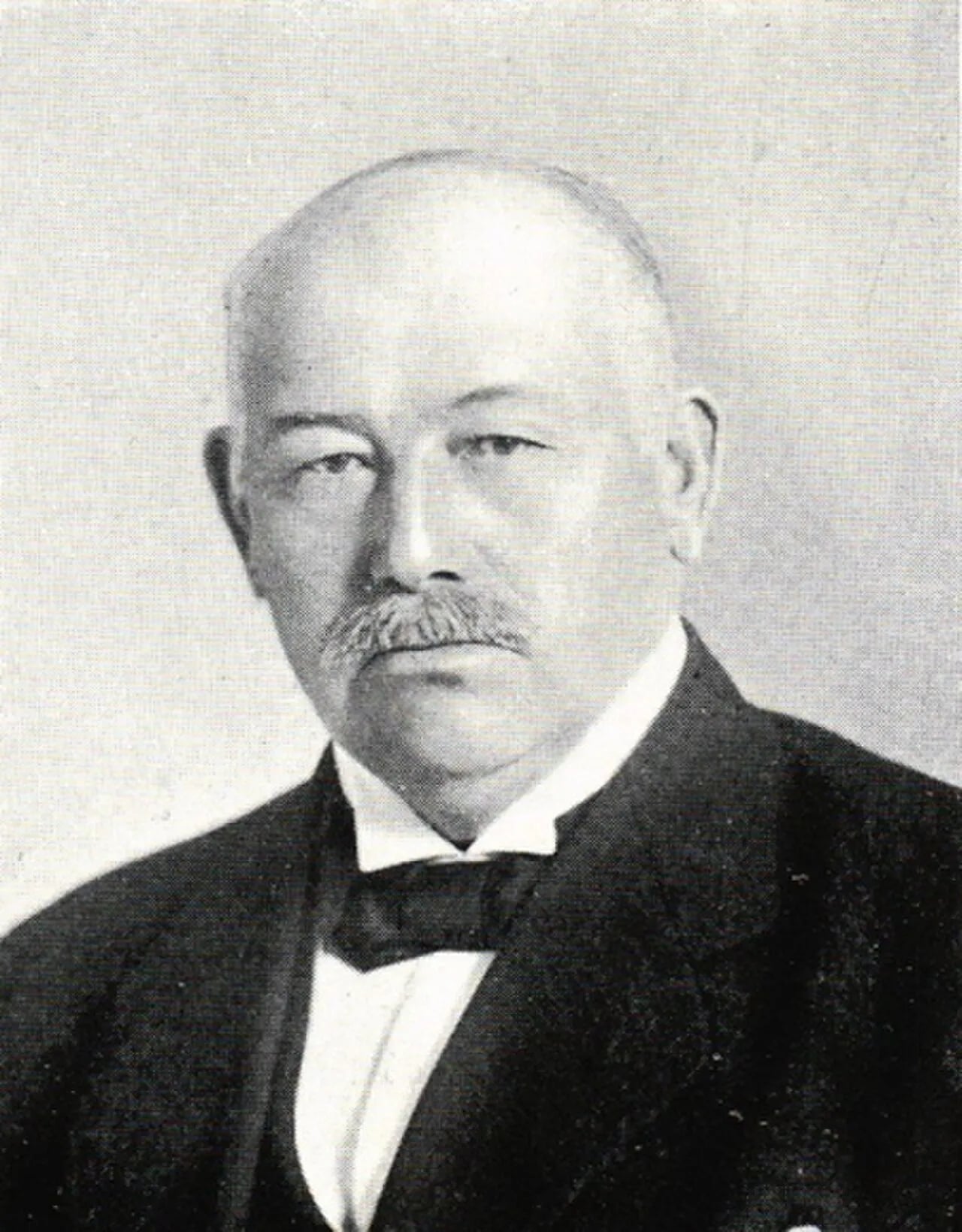 Porträt von Arthur Wilhelm Gustafsson (1870–1957) – Gedenkseite
