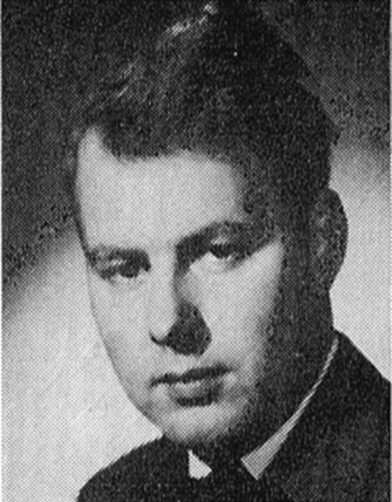 Portrait of Stig Hadenius (1931–2010) – memorial page