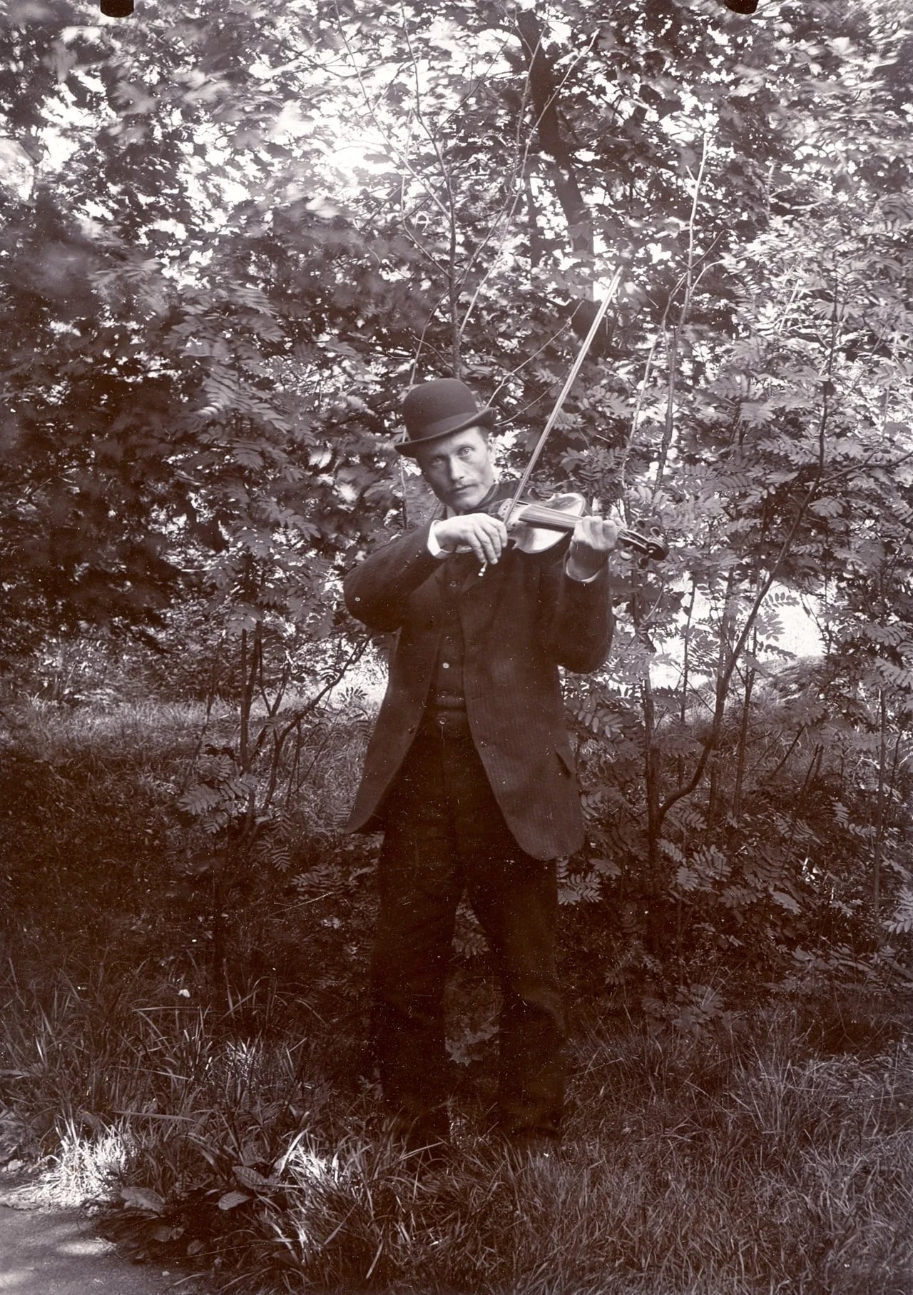 Portrait of Jon-Erik Hall (1877–1948) – memorial page