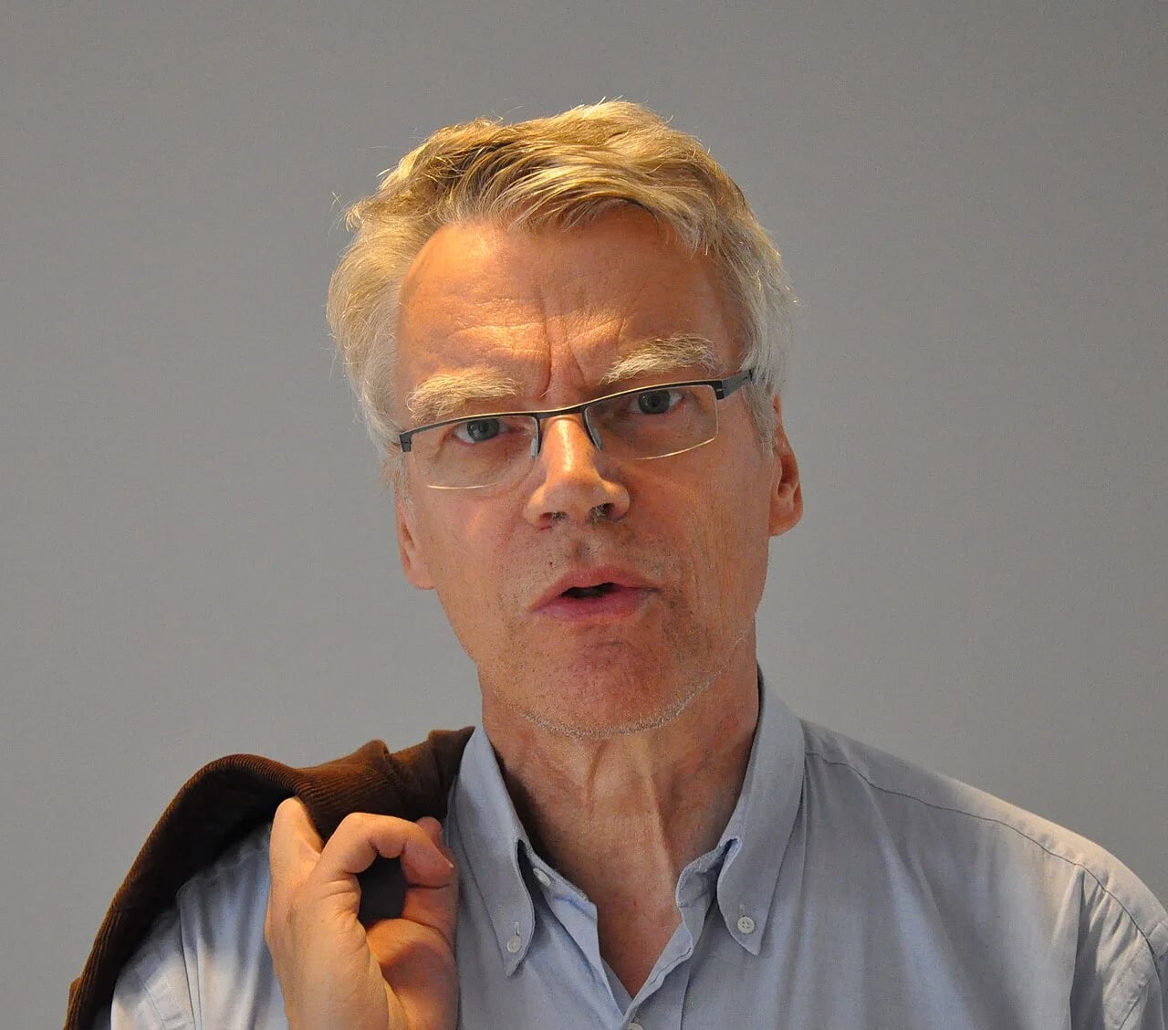 Portrait of Jonas Hallberg (1944–2025) – memorial page