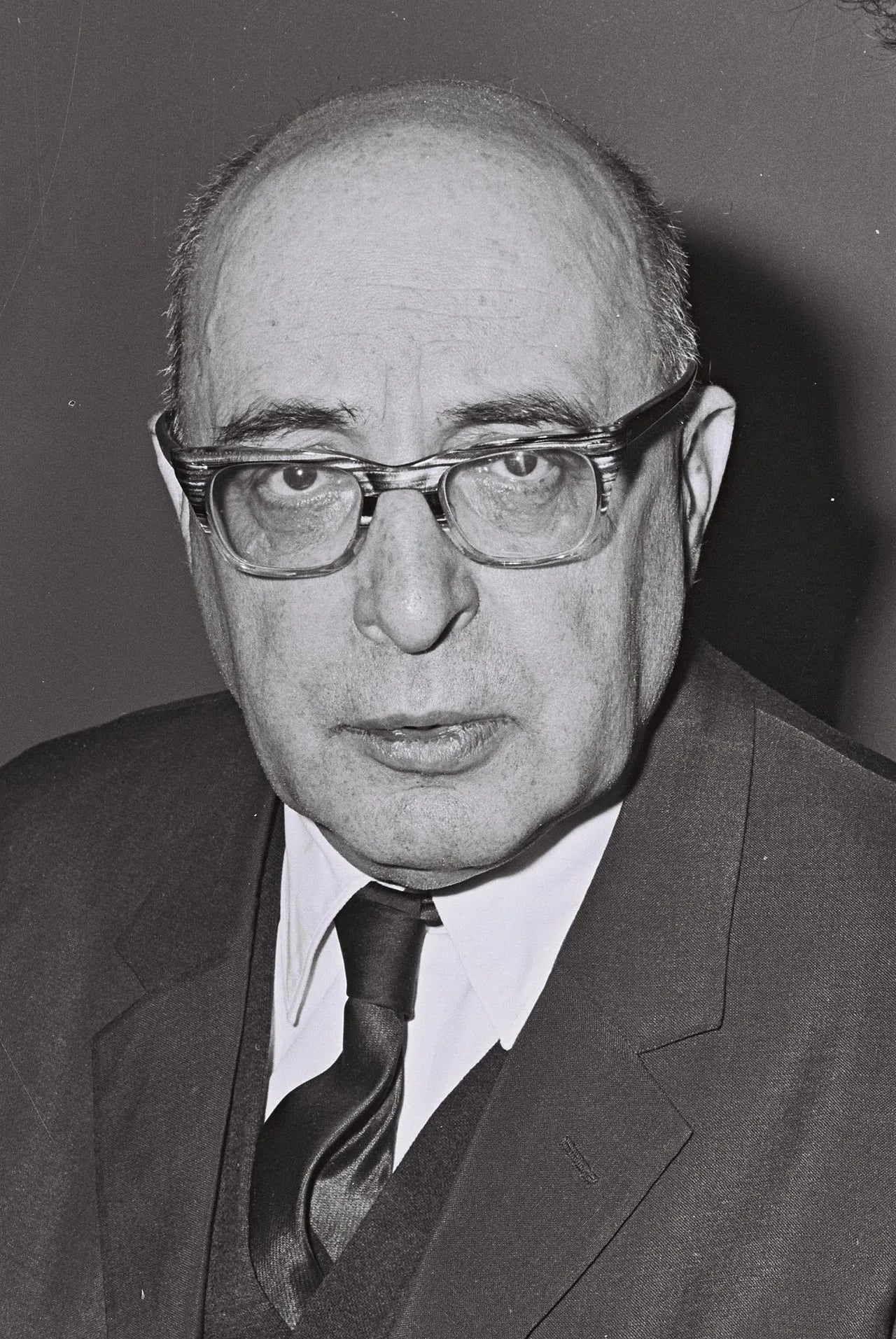 Porträt von Pinchas Sapir (1906–1975) – Gedenkseite