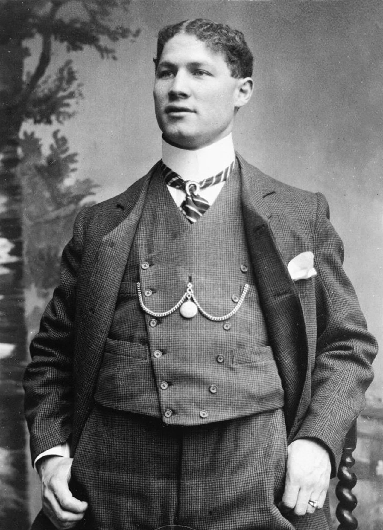 Portrait of Theodore Hardeen (1876–1945) – memorial page