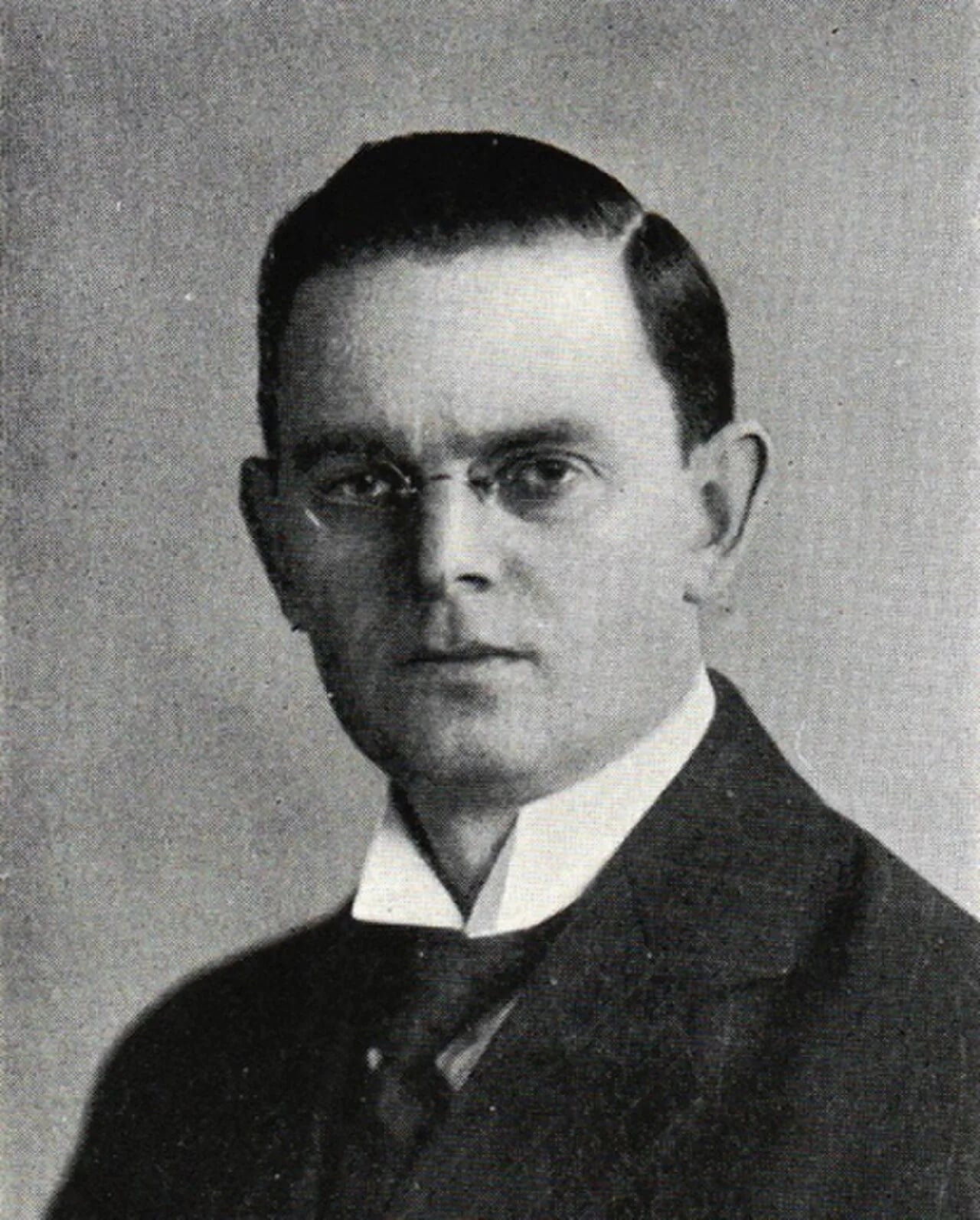 Porträt von Julius Hedvall (1886–1968) – Gedenkseite