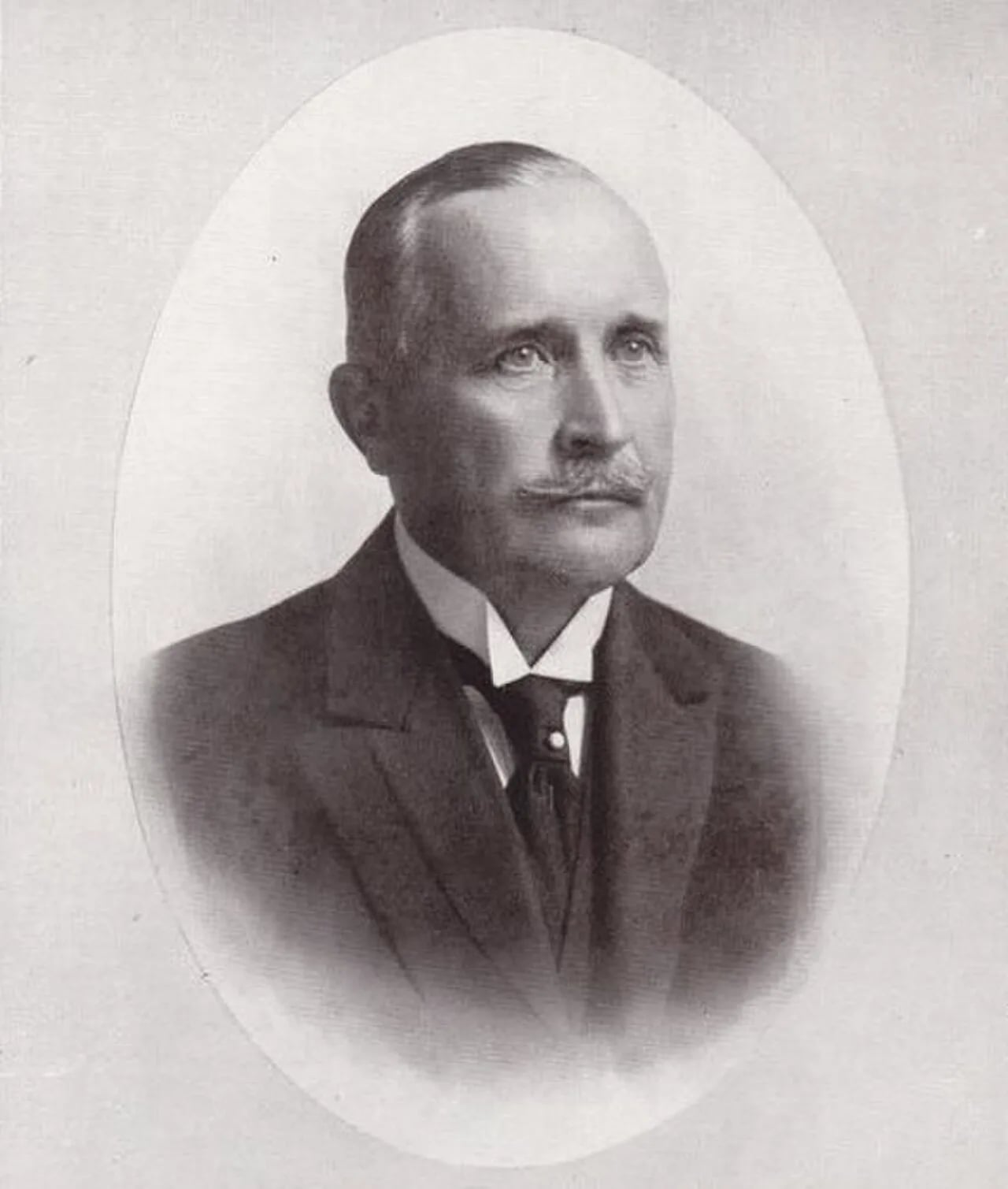Porträt von Richard Hermelin (1862–1946) – Gedenkseite