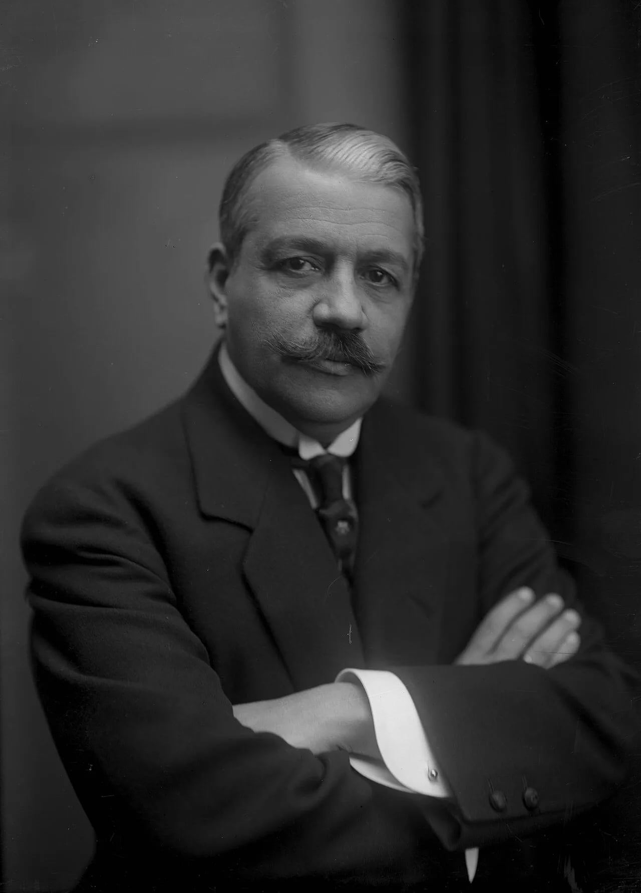 Portrait of João Pinheiro Chagas (1863–1925) – memorial page