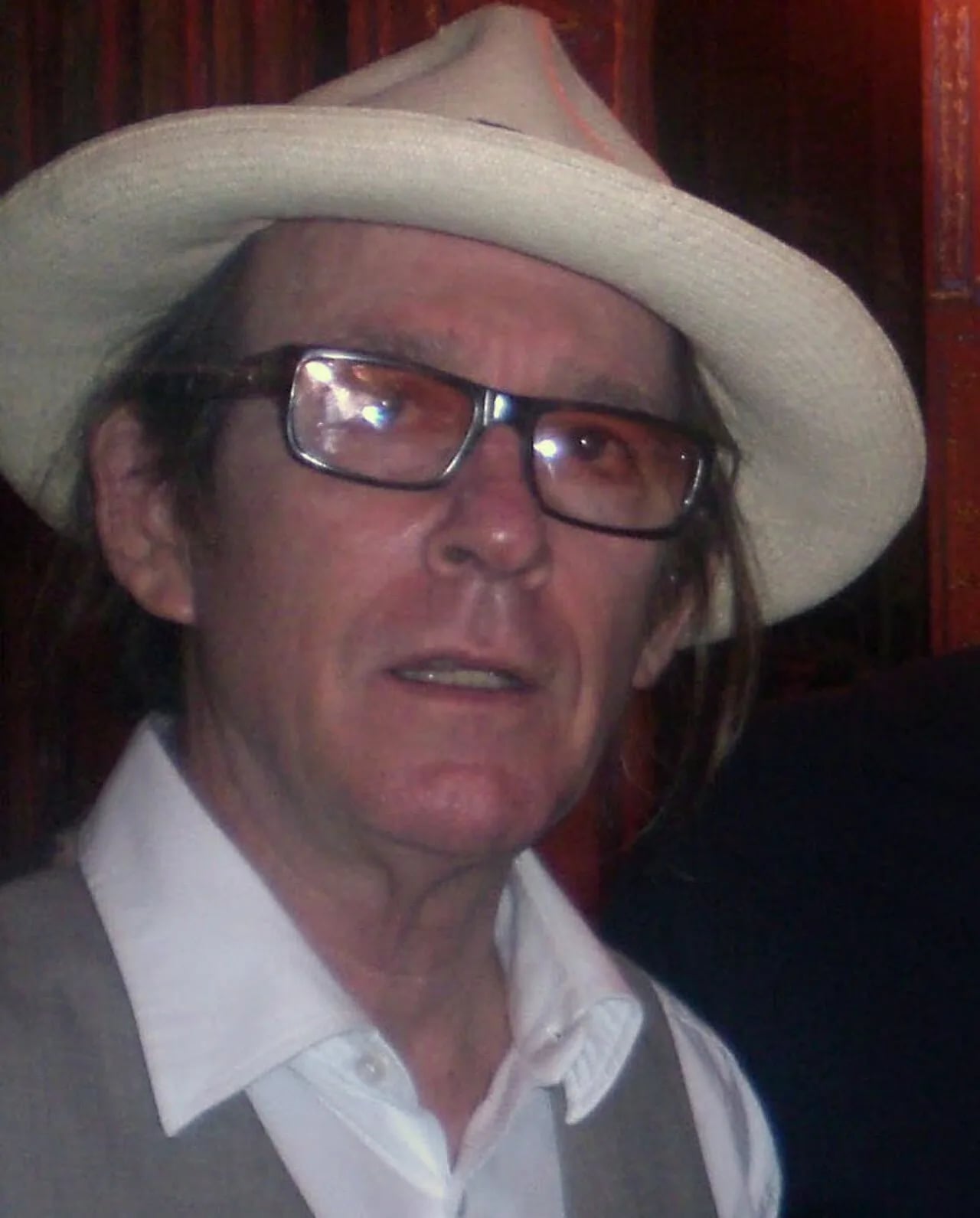 Portrait of Diego Risquez (1949–2018) – memorial page