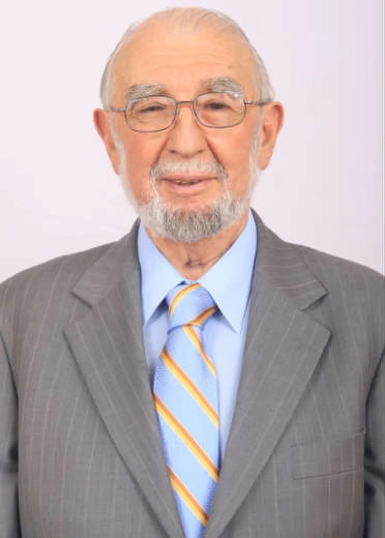 Portrait of Mariano Ruiz-Esquide (1930–2024) – memorial page