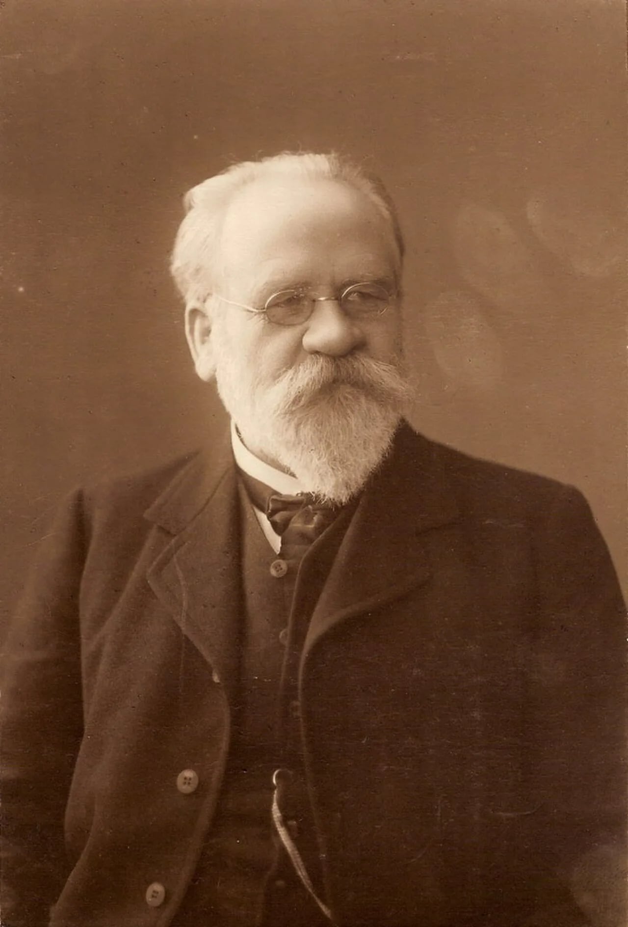 Porträt von Leonard Holmström (1840–1919) – Gedenkseite