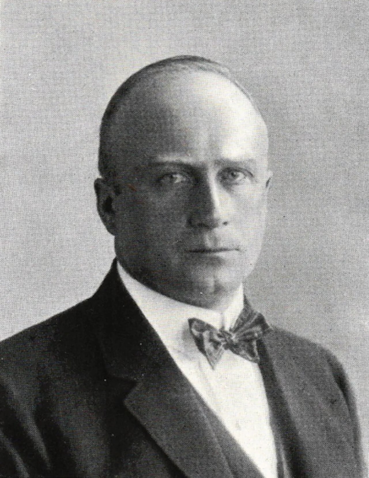 Porträt von Nils Holmström (1884–1949) – Gedenkseite