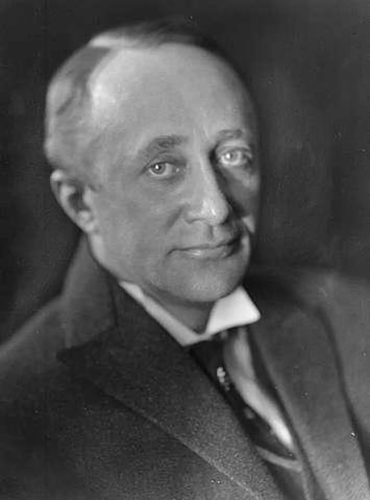 Portrait of Joachim Holst-Jensen (1880–1963) – memorial page