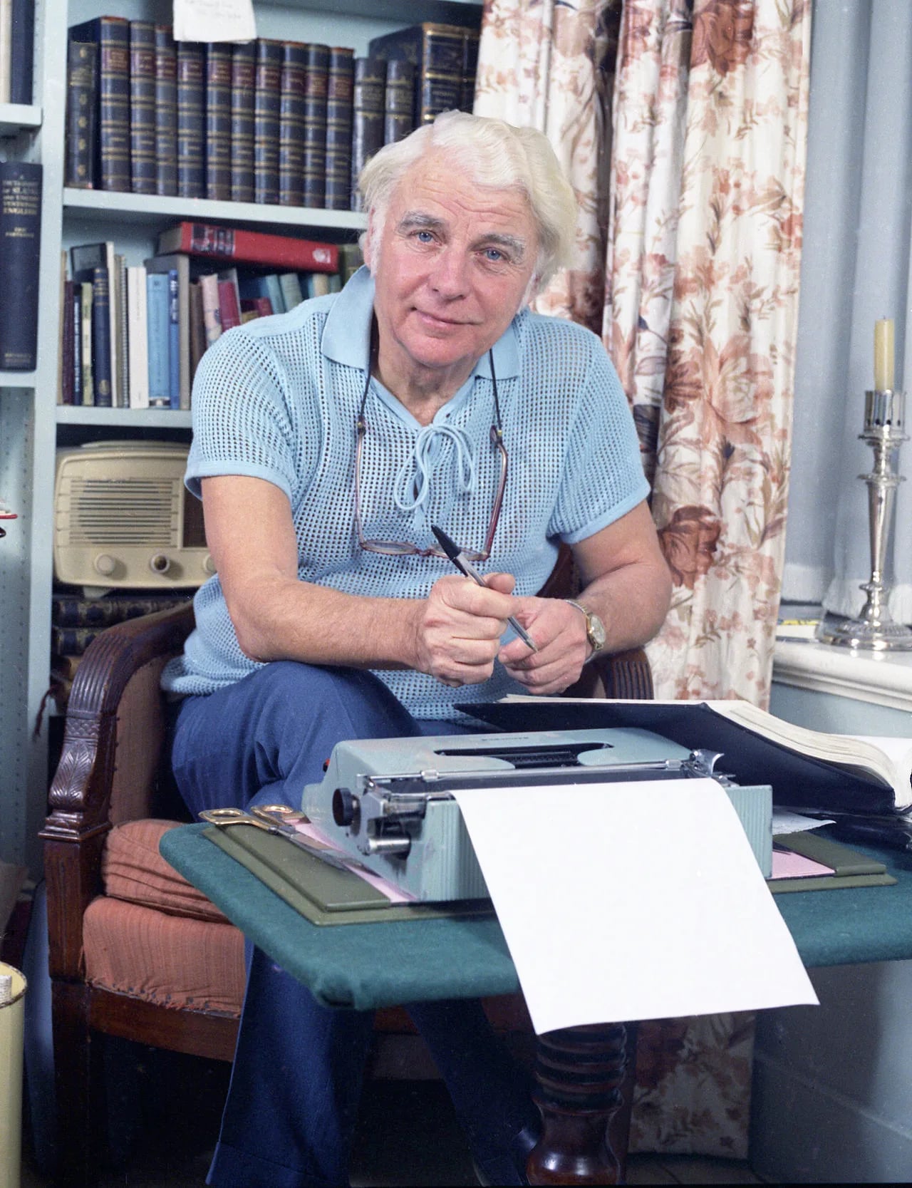 Porträt von Emlyn Williams (1905–1987) – Gedenkseite