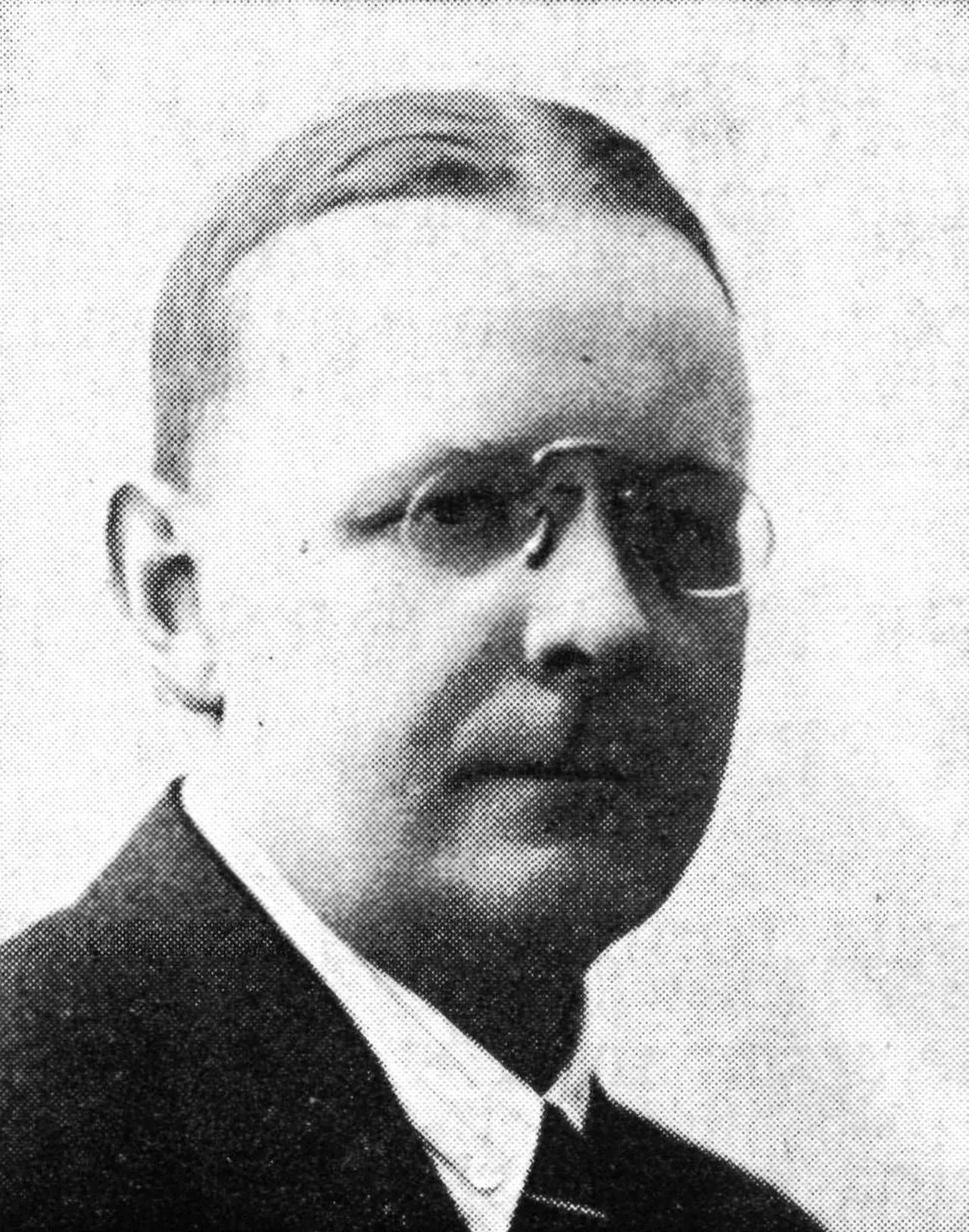 Portrait of Olaf Homén (1879–1949) – memorial page