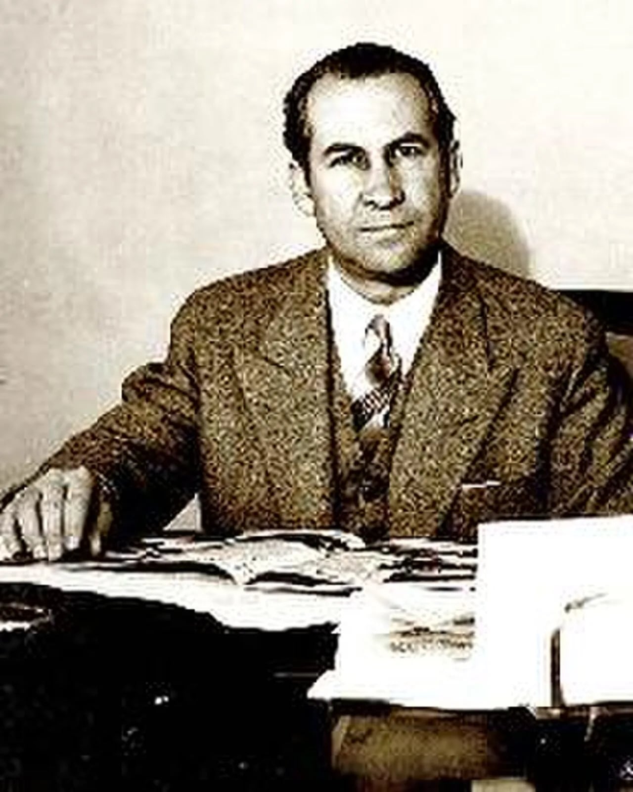 Porträt von Edmundo Correas (1901–1991) – Gedenkseite