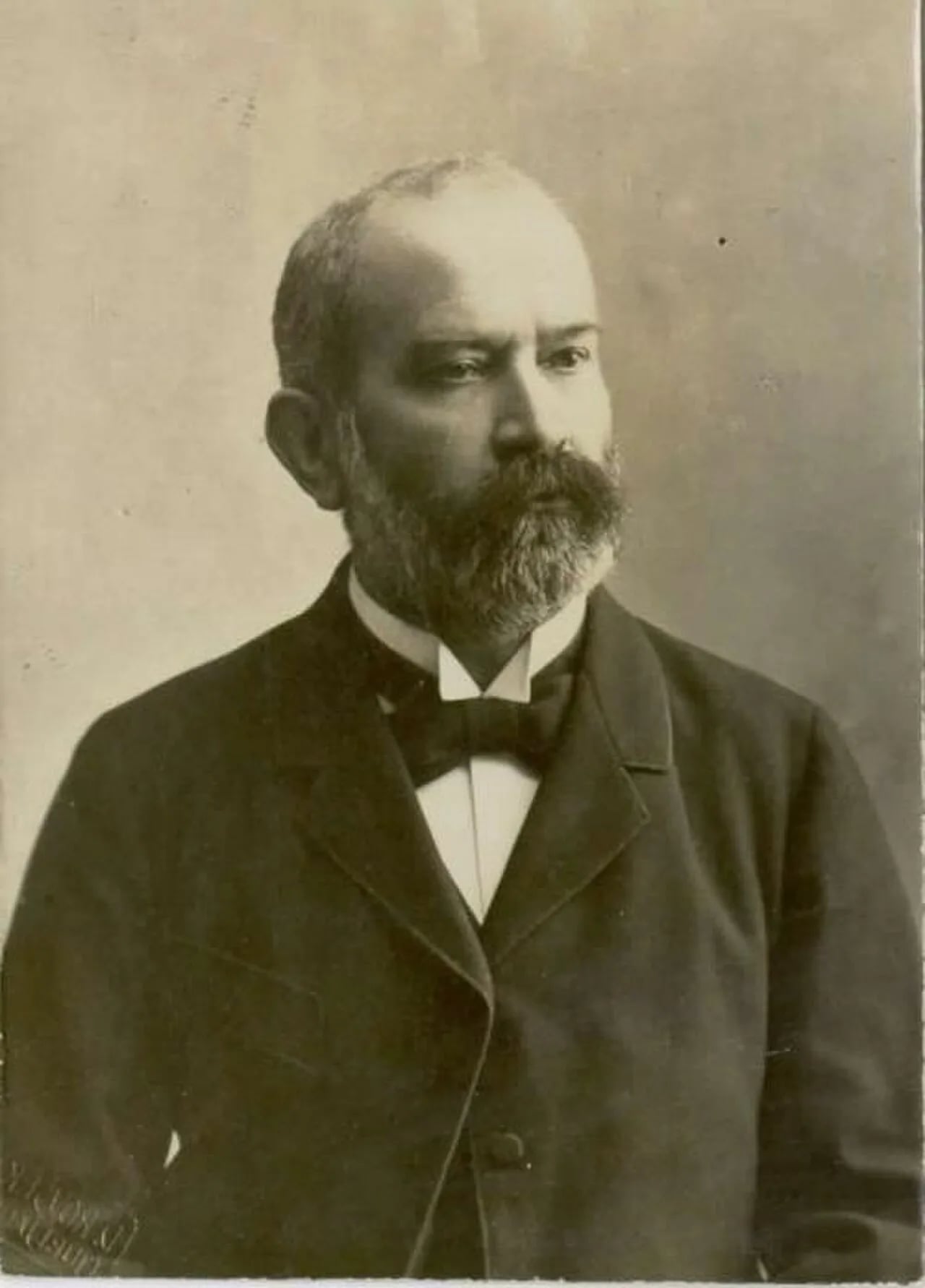 Portrait of Ignacij Gruntar (1844–1922) – memorial page