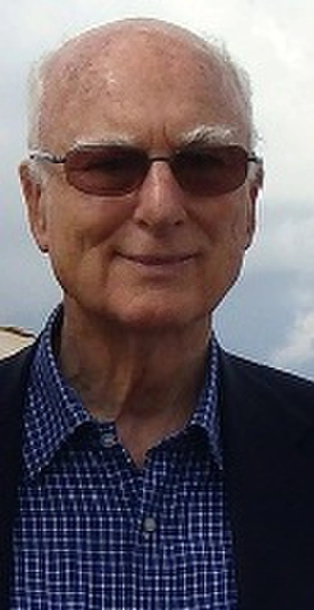 Porträt von Enrique Tejera París (1919–2015) – Gedenkseite