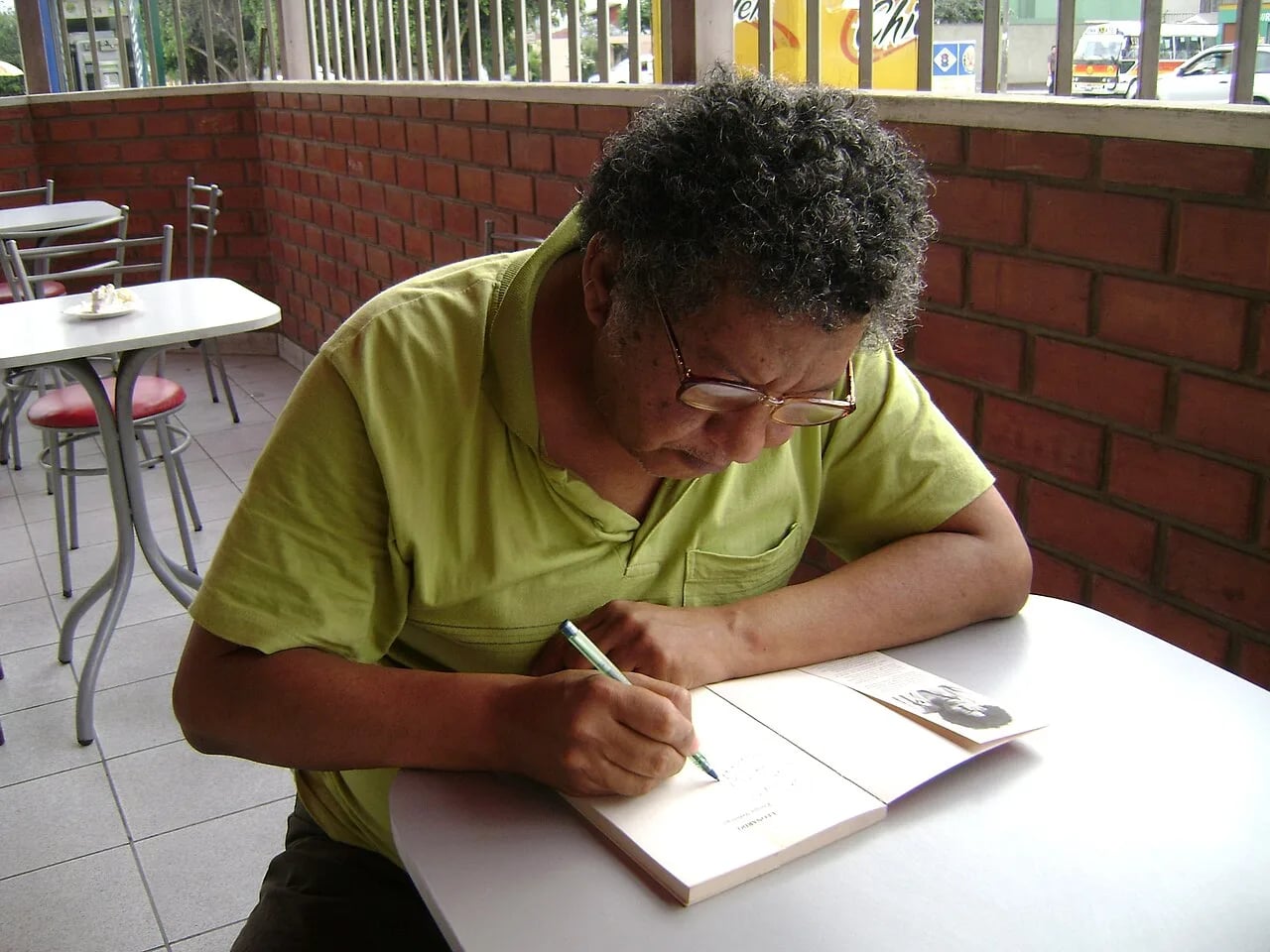 Portrait of Enrique Verástegui (1950–2018) – memorial page