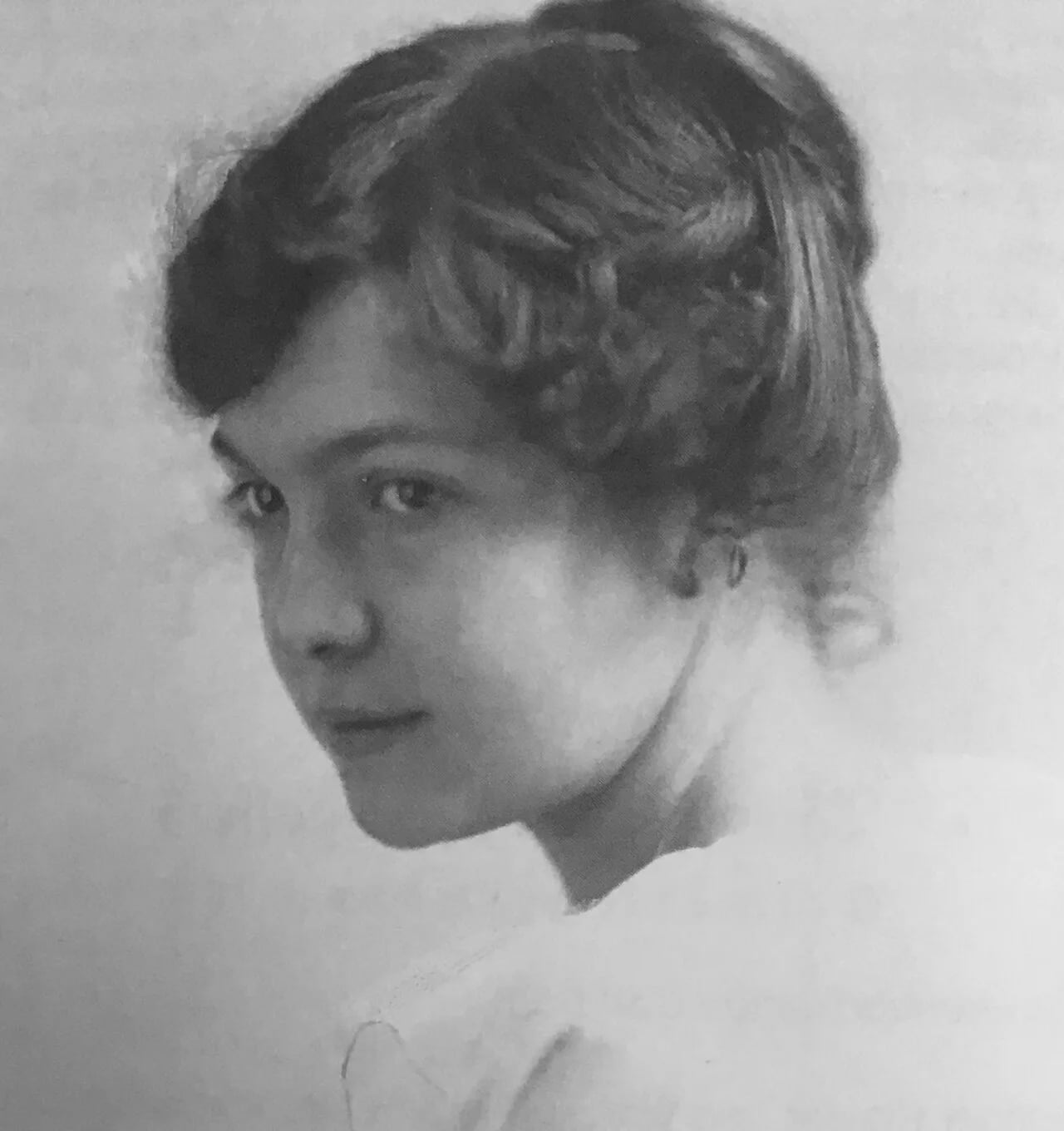 Porträt von Helene Dörr (1896–1988) – Gedenkseite