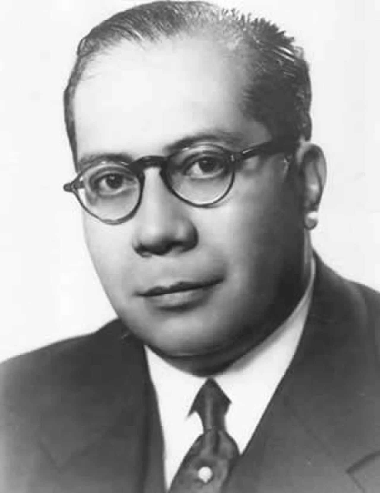 Portrait of Ramón Carrillo (1906–1956) – memorial page