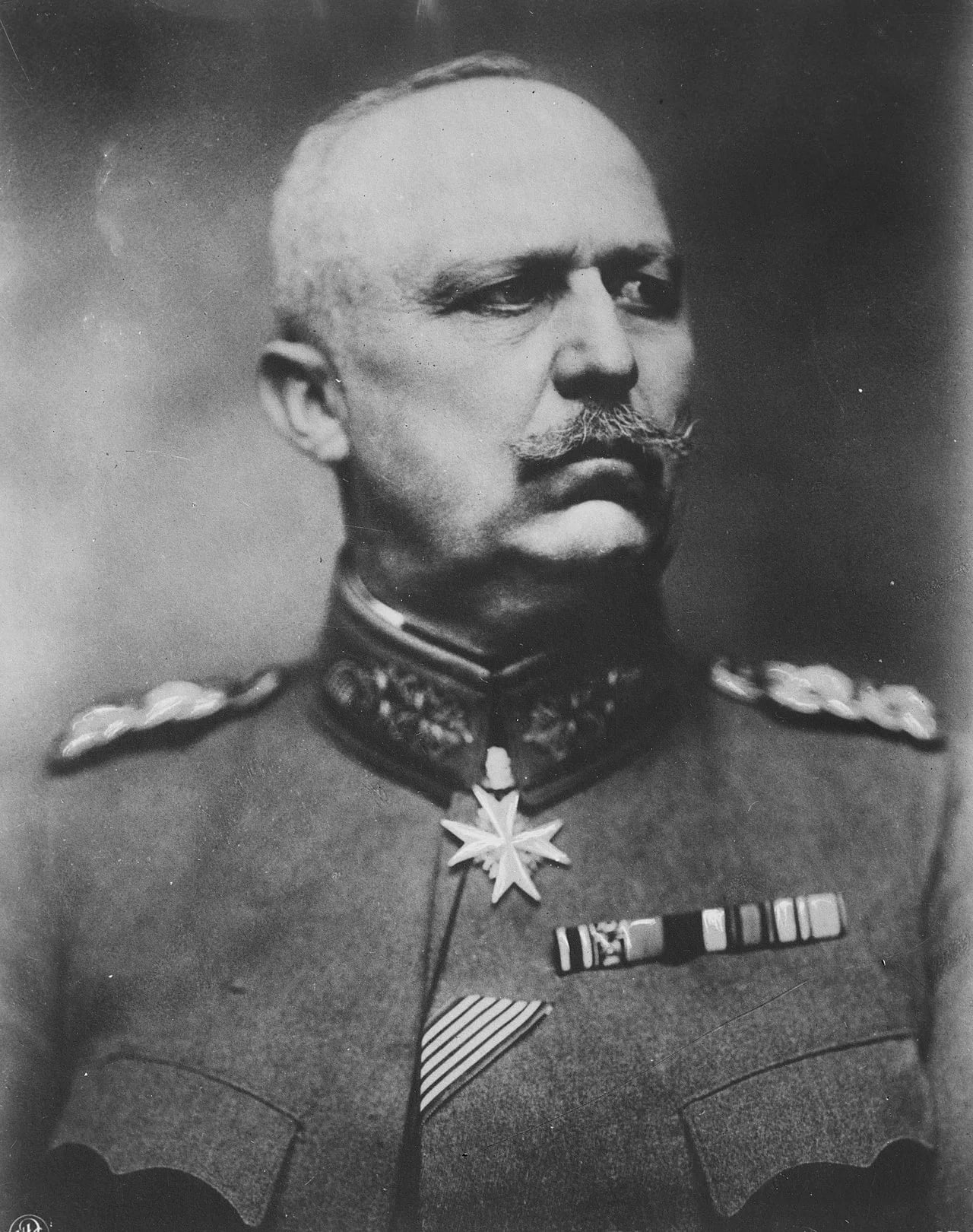 Porträt von Erich Ludendorff (1865–1937) – Gedenkseite