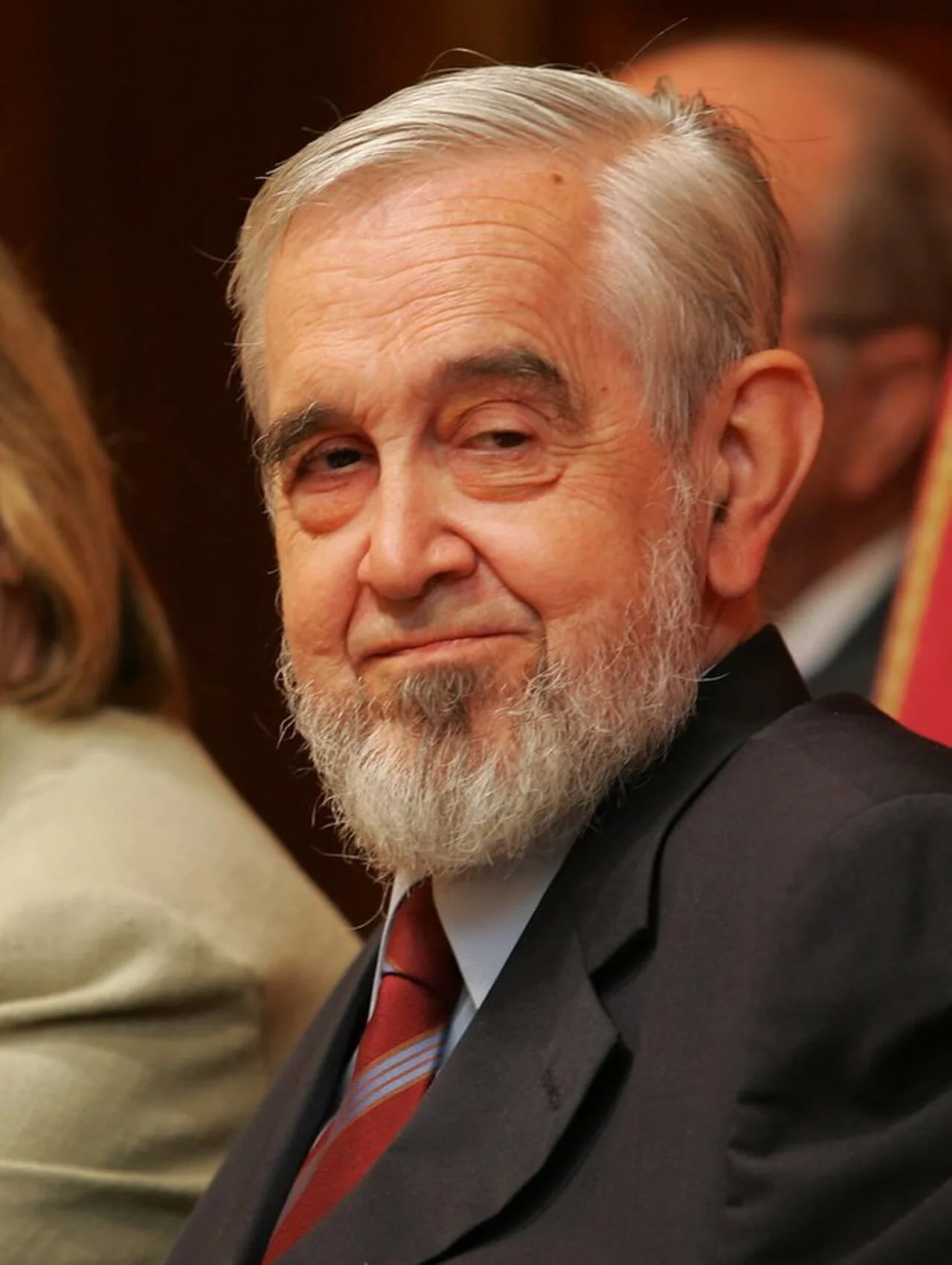 Portrait of Fernando González Ollé (1929–2025) – memorial page