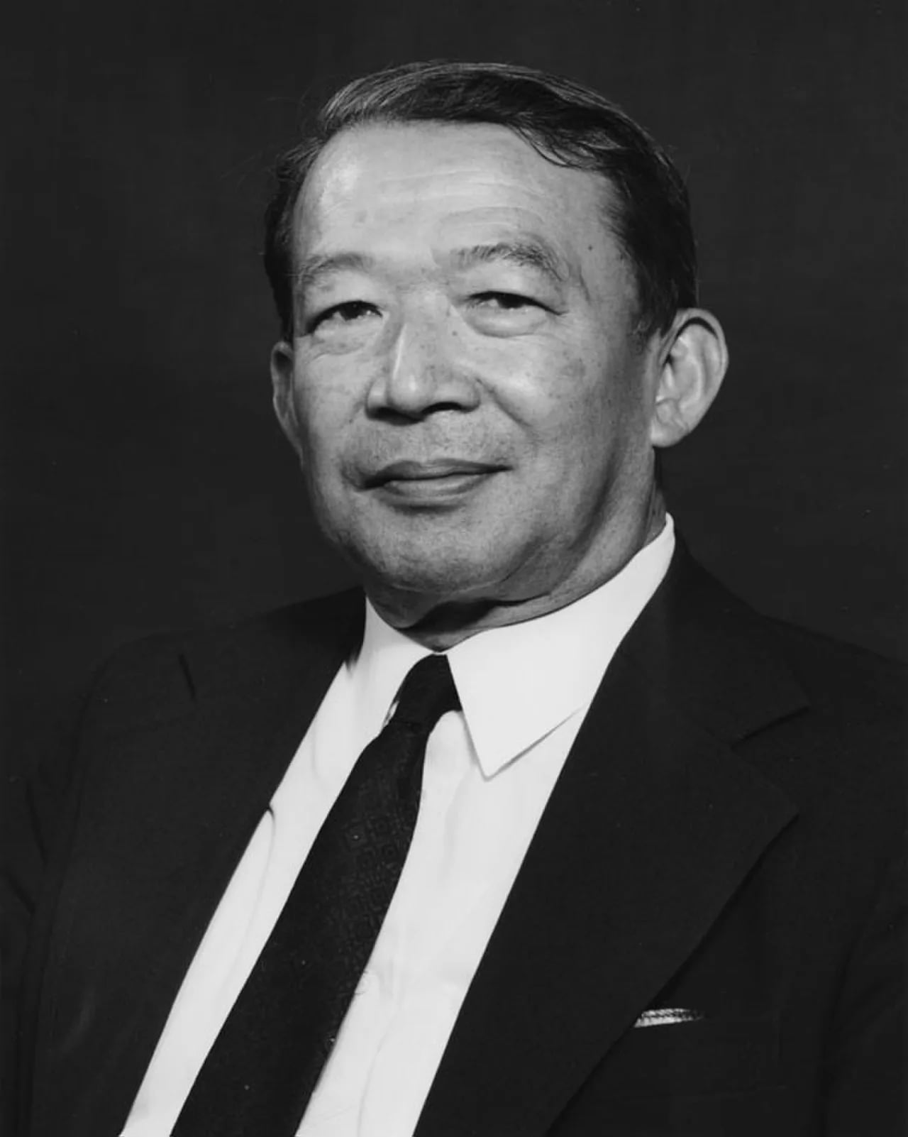 Portrait of Hla Myint (1920–2017) – memorial page