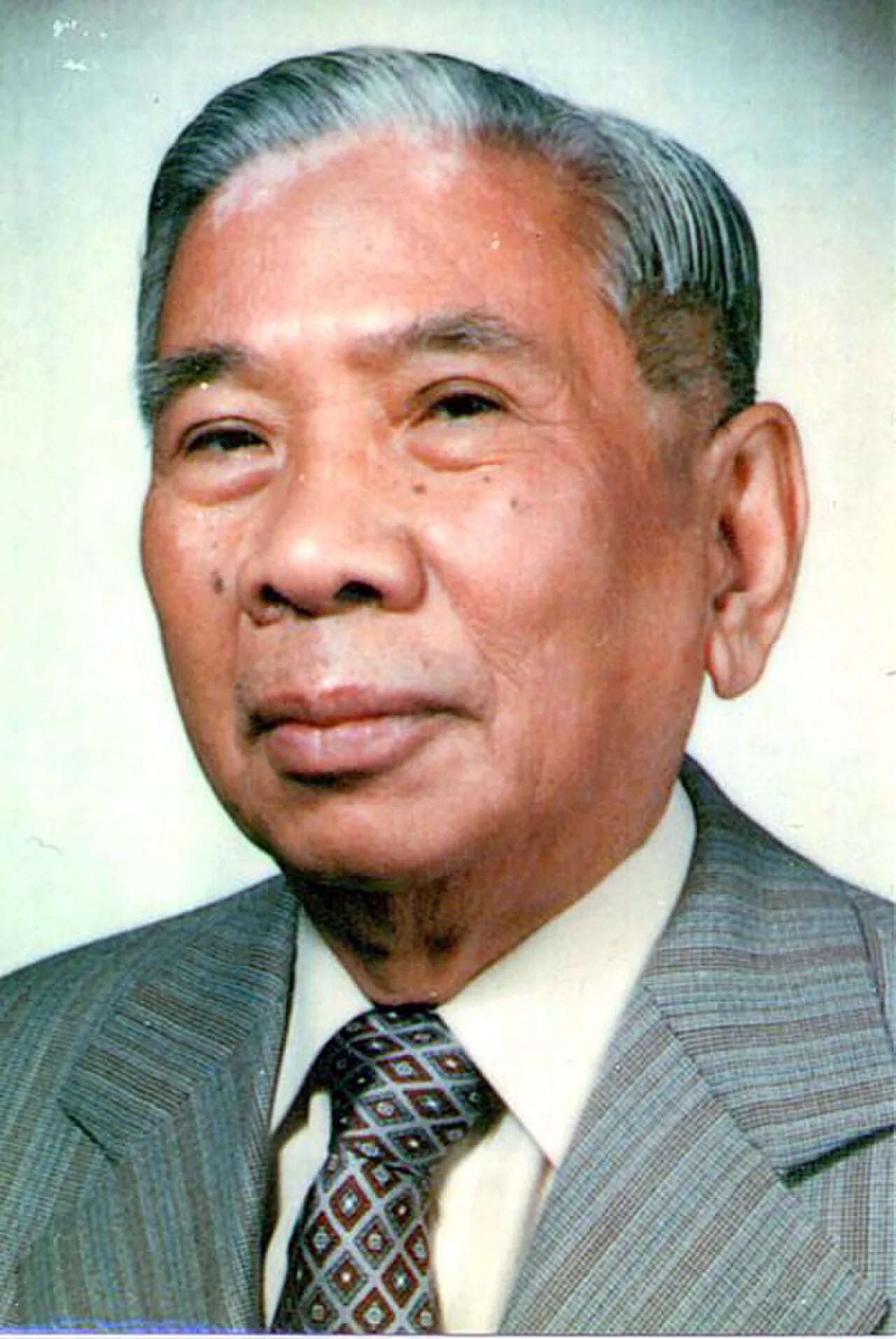 Porträt von Ho Van Nhut (1905–1986) – Gedenkseite