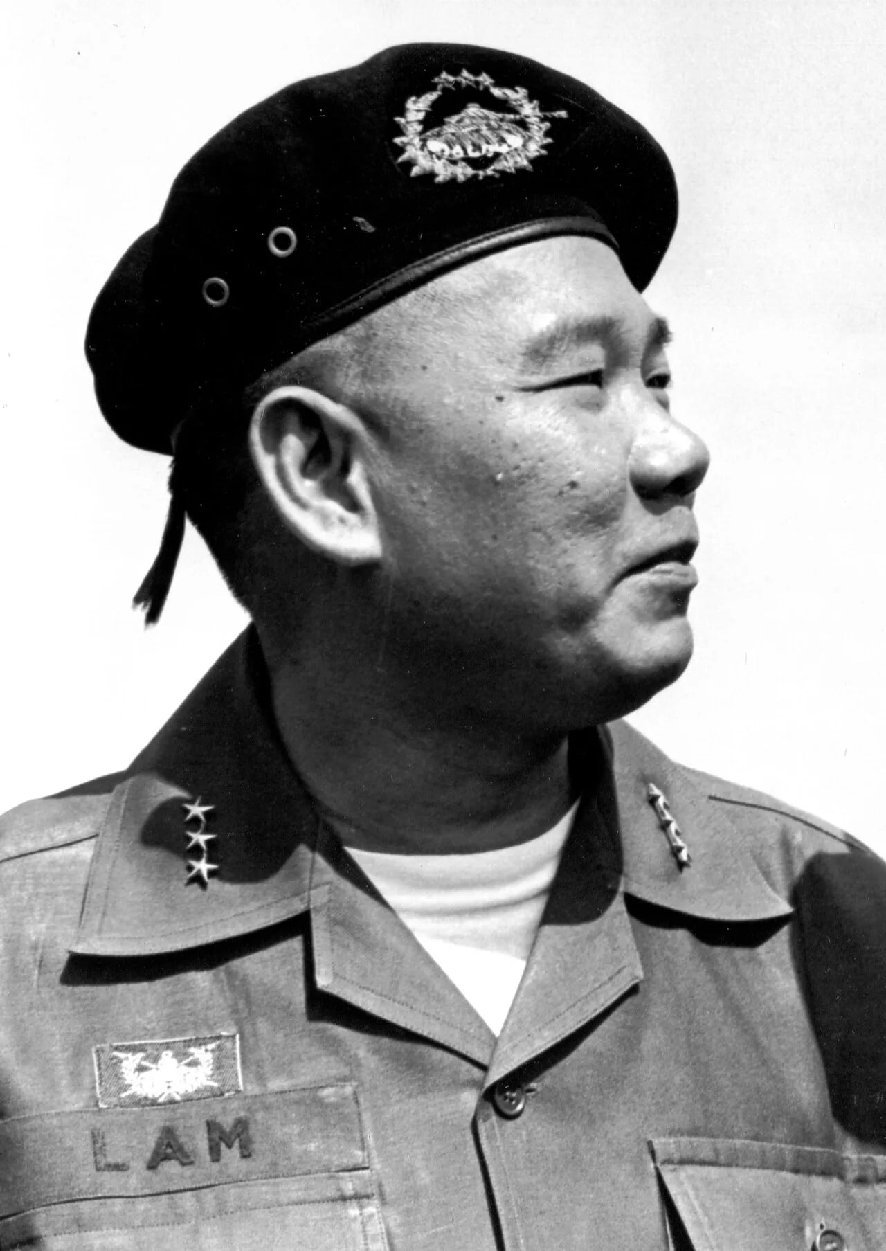 Porträt von Hoang Xuan Lam (1928–2017) – Gedenkseite