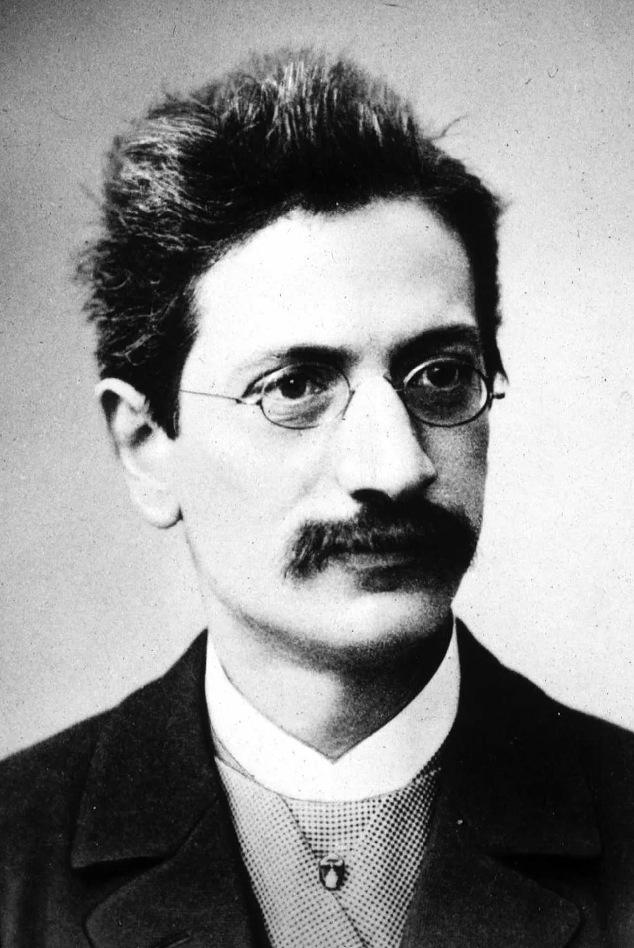 Portrait of Adolf Hurwitz (1859–1919) – memorial page