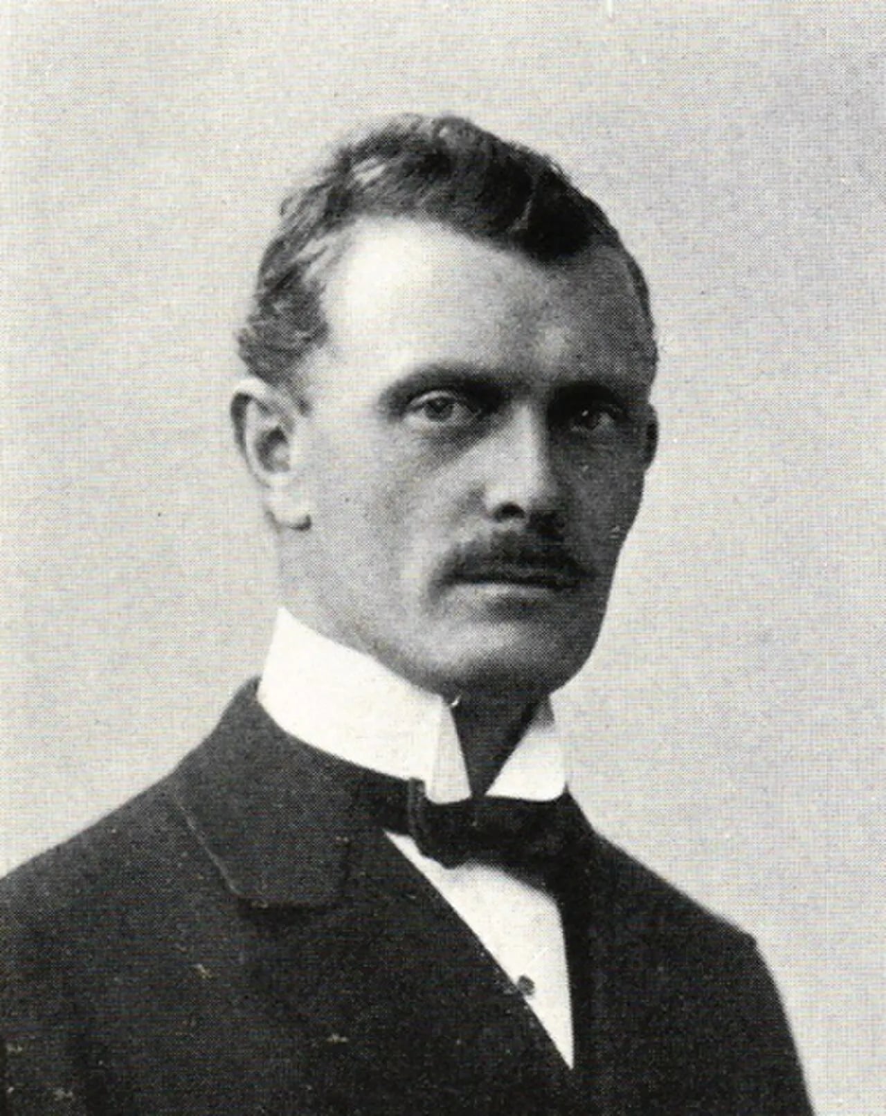 Portrait of Martin Jensen (1881–1963) – memorial page