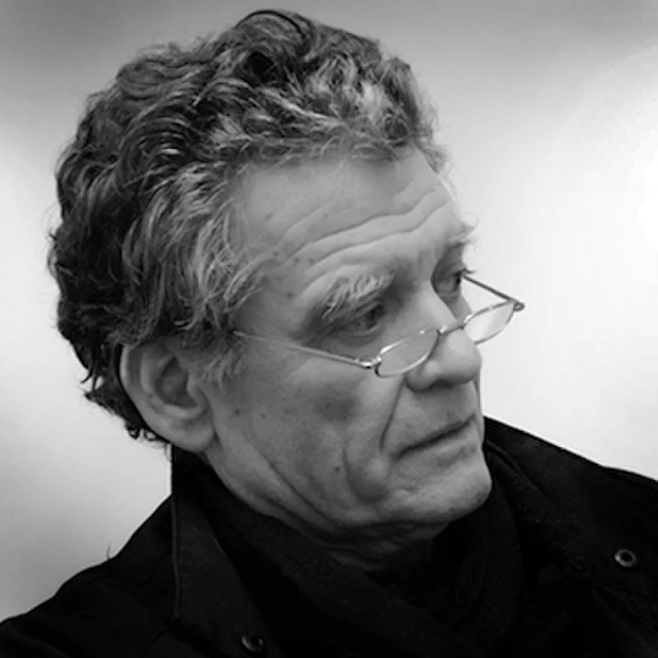 Porträt von Gonzalo Díaz (1947–2025) – Gedenkseite
